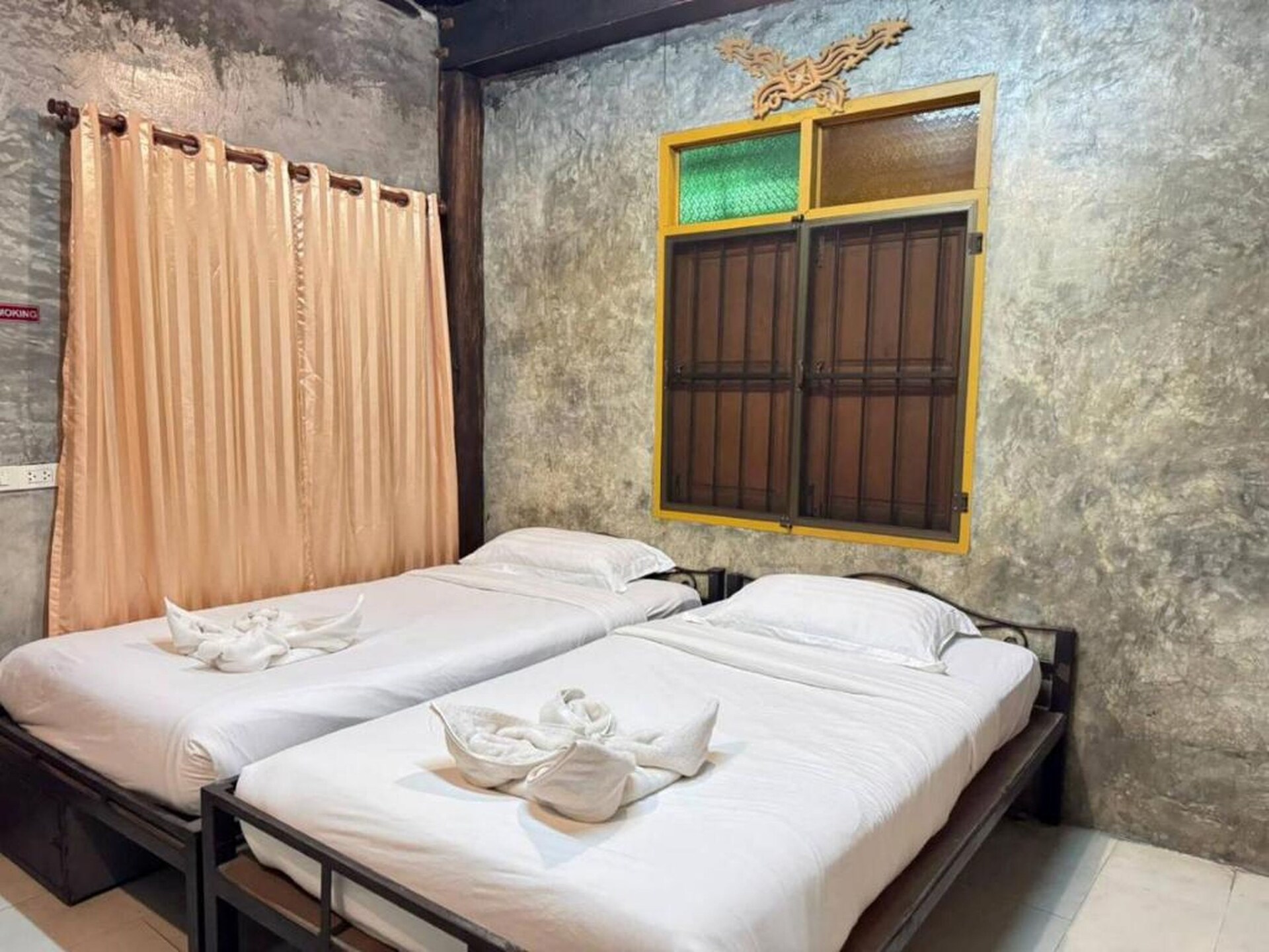Private Twin Retreat: knus verblijf met gedeelde badkamer in hartje Chiang Mai - foto 9