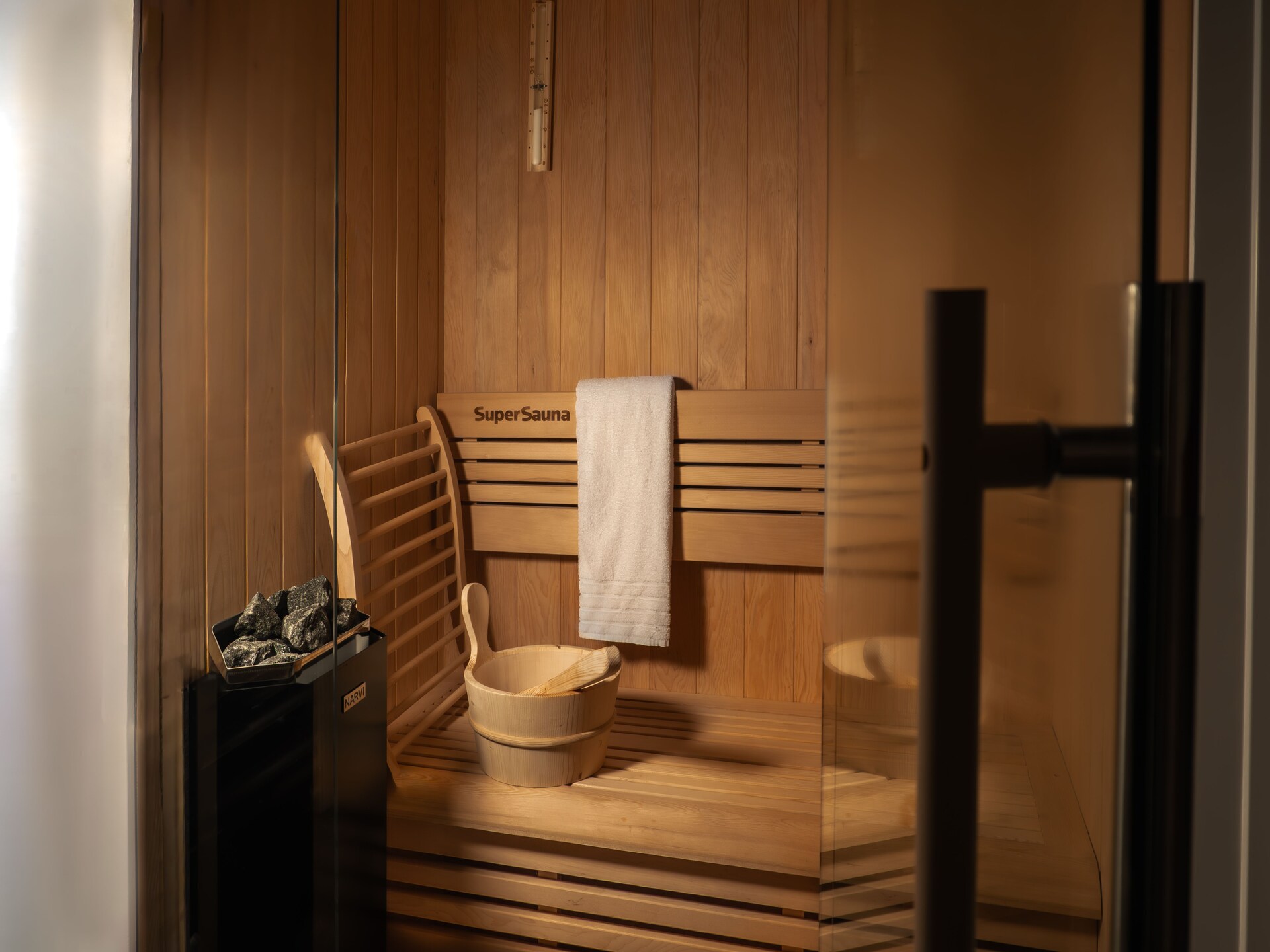 Vrijstaande villa met sauna en tuin, vlakbij het IJsselmeerstrand - foto 5