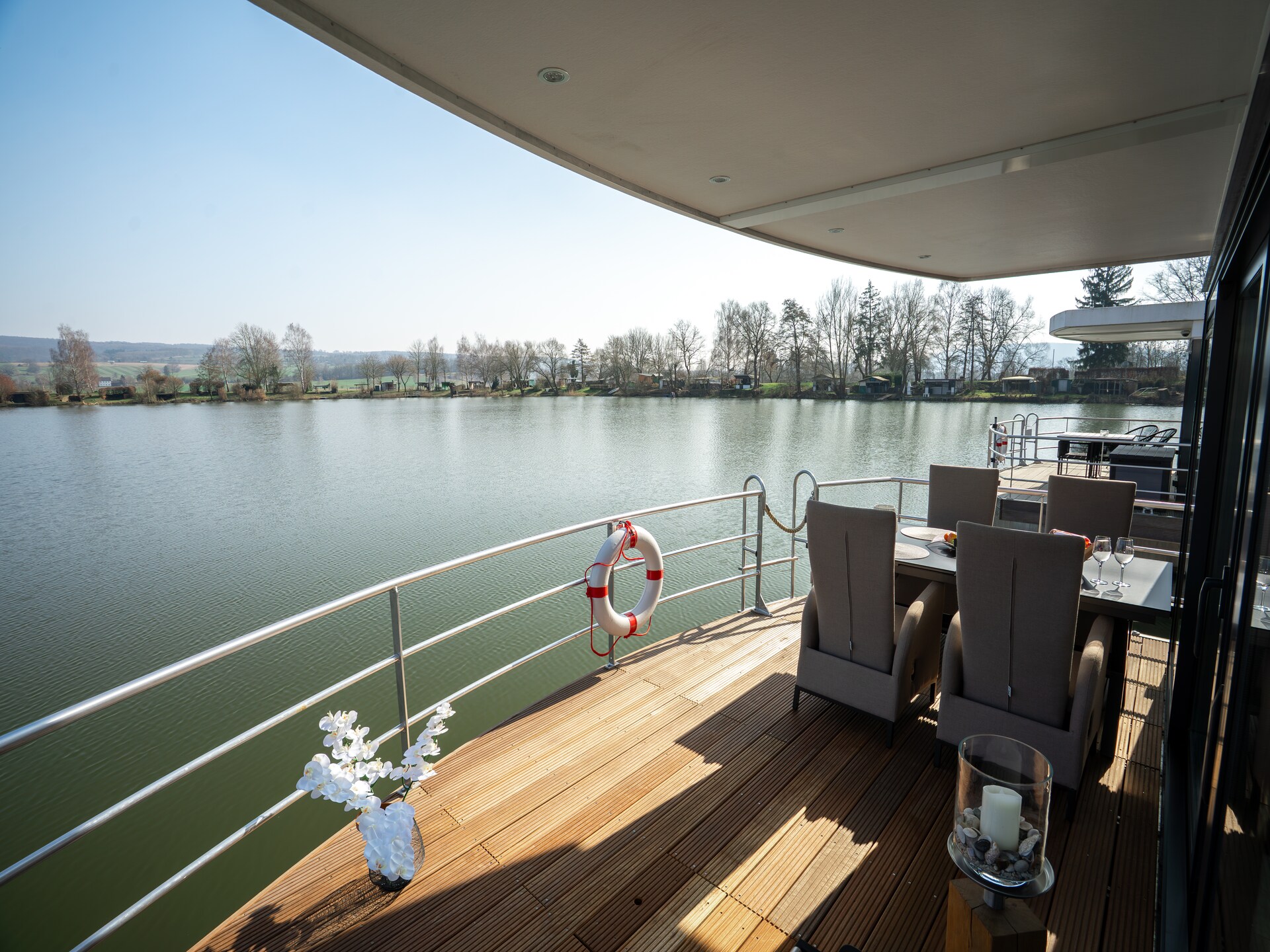 4-persoons luxe woonboot aan het meer in Höxter · 4 pers. - foto 24
