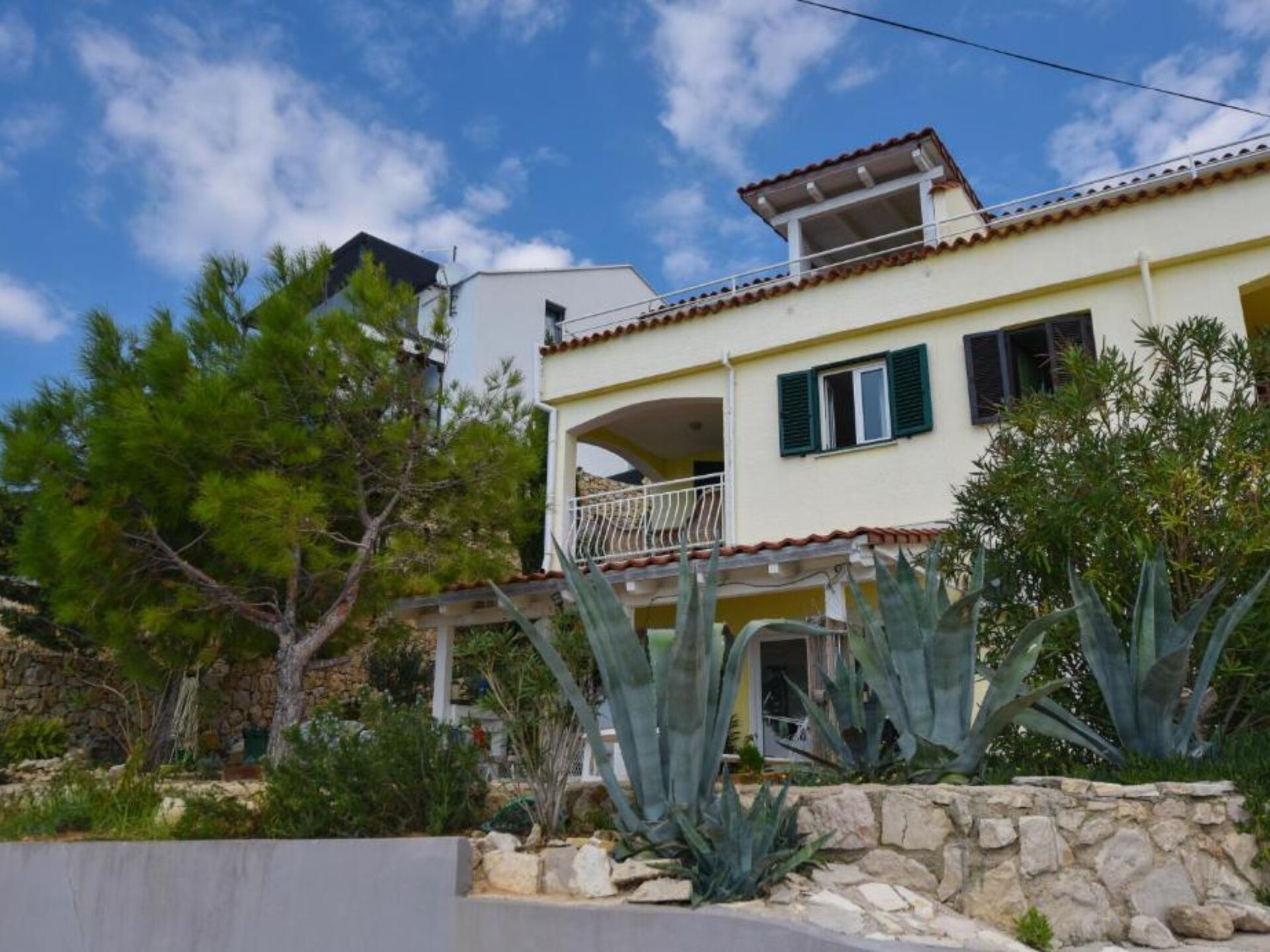 Op 700 m van het strand: Rustgevend appartement in Novalja - foto 14