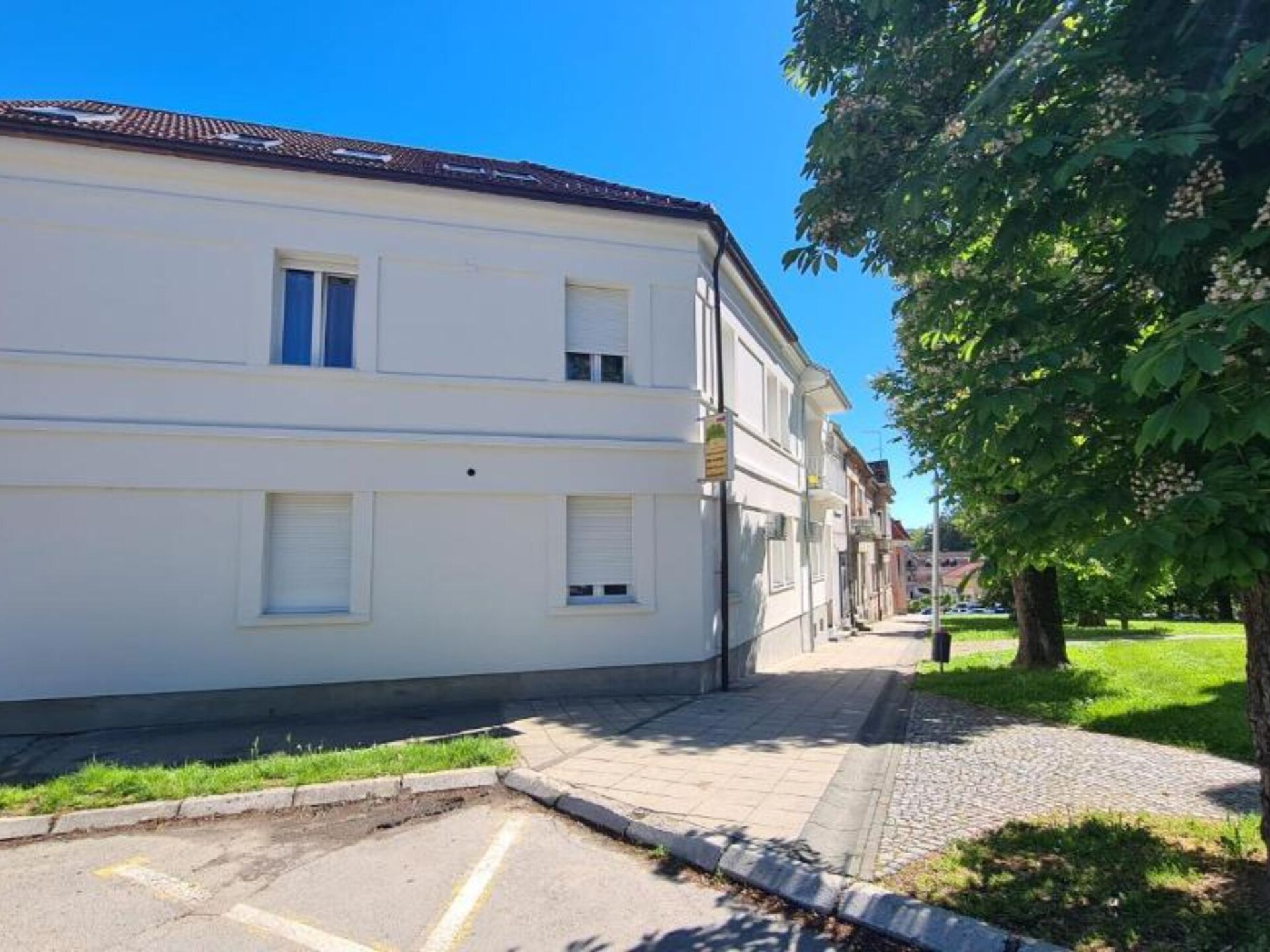 Knusse kamer voor 2 in hartje Daruvar met privébadkamer - foto 6