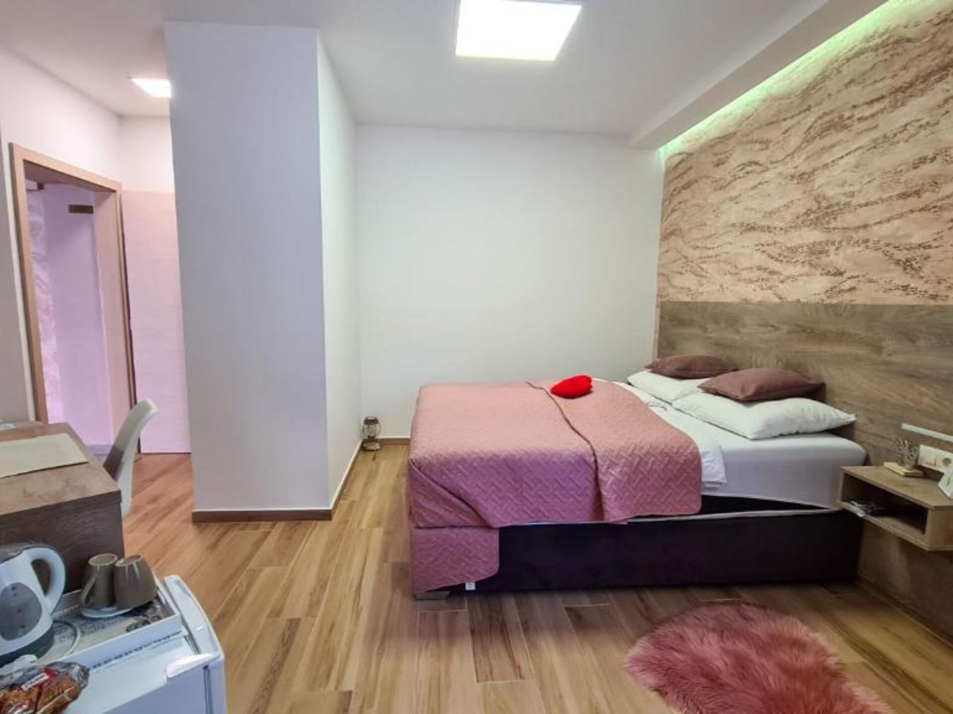 Knusse kamer voor 2 in hartje Daruvar met privébadkamer - foto 2