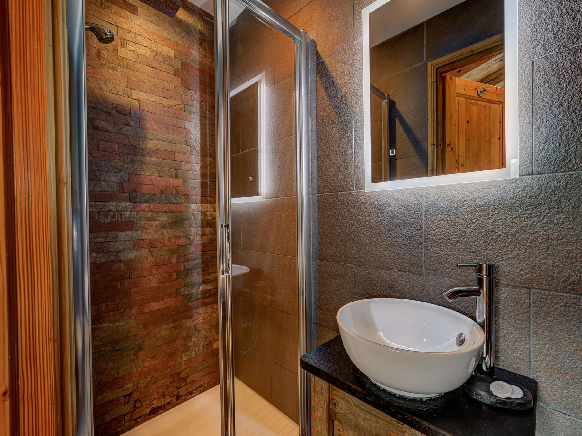Luxe wellnesschalet Capricorne met Mont Blanc-uitzicht aan de golfbaan - foto 17