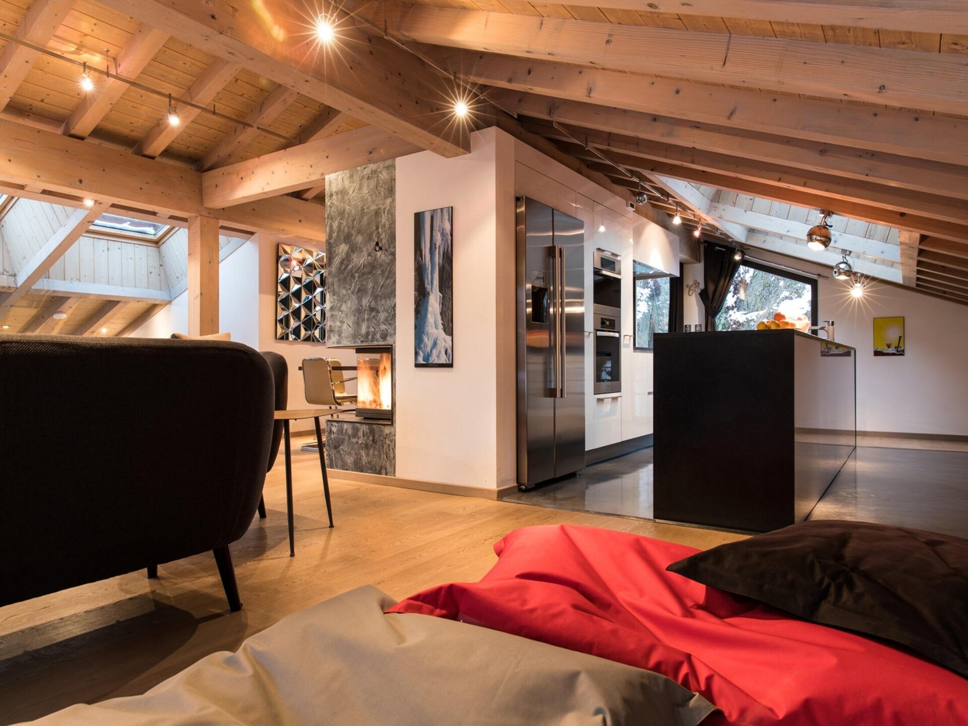 Chalet Belachat: Stijlvol wonen aan het meer met Mont Blanc uitzicht - foto 8