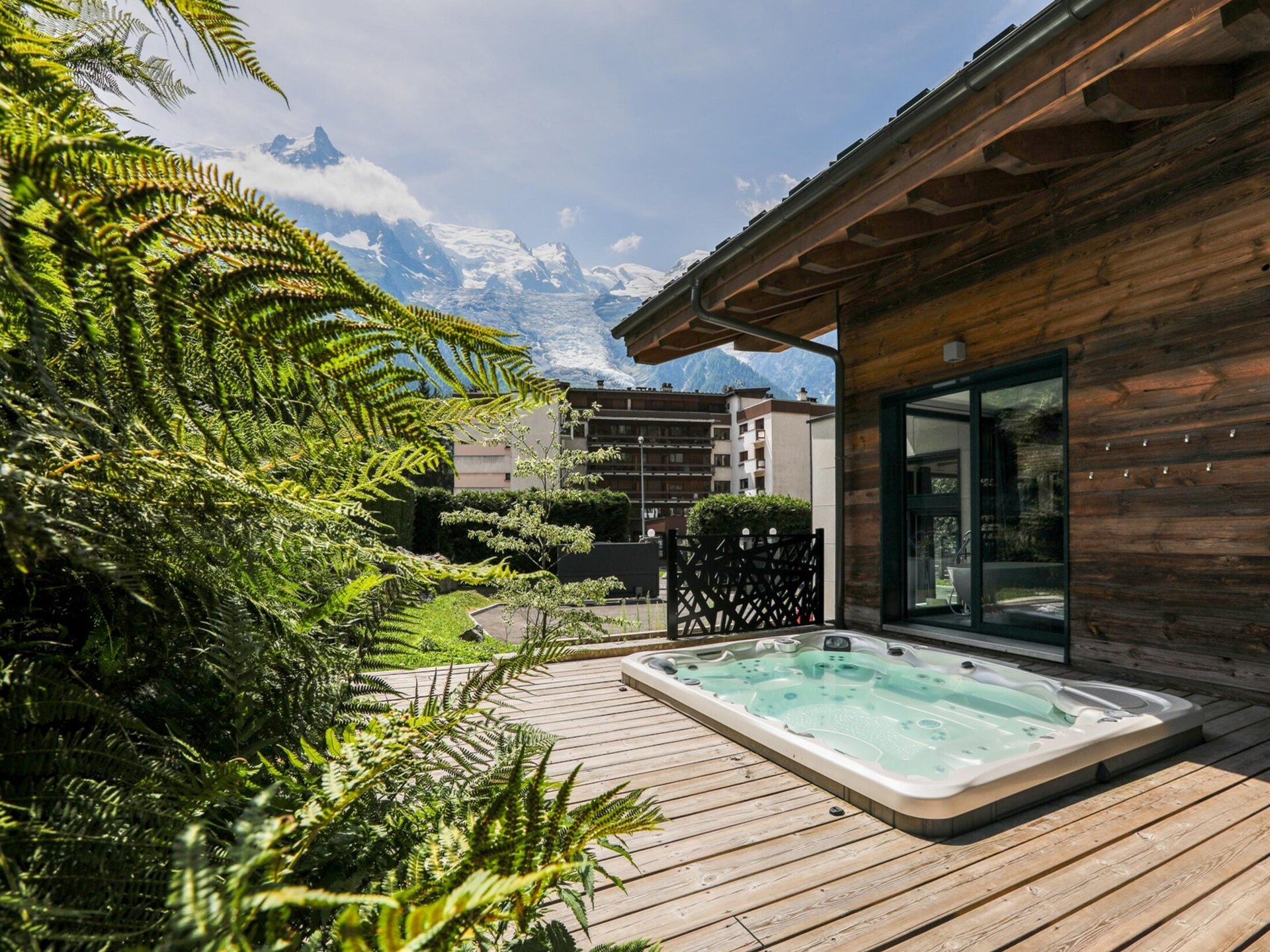 Chalet Belachat: Stijlvol wonen aan het meer met Mont Blanc uitzicht - foto 21