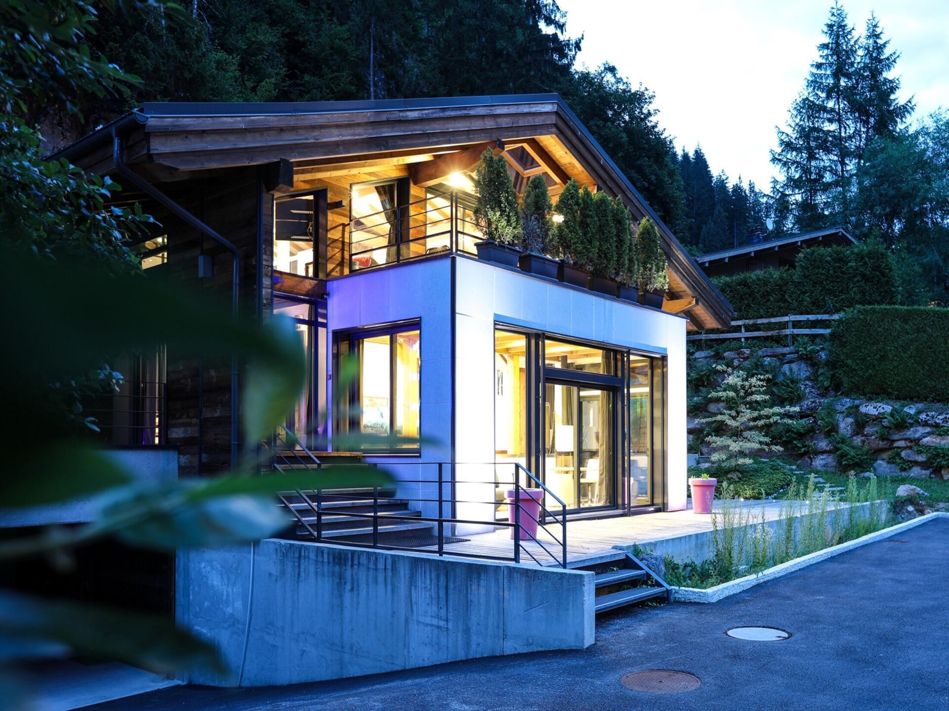 Chalet Belachat: Stijlvol wonen aan het meer met Mont Blanc uitzicht - foto 7