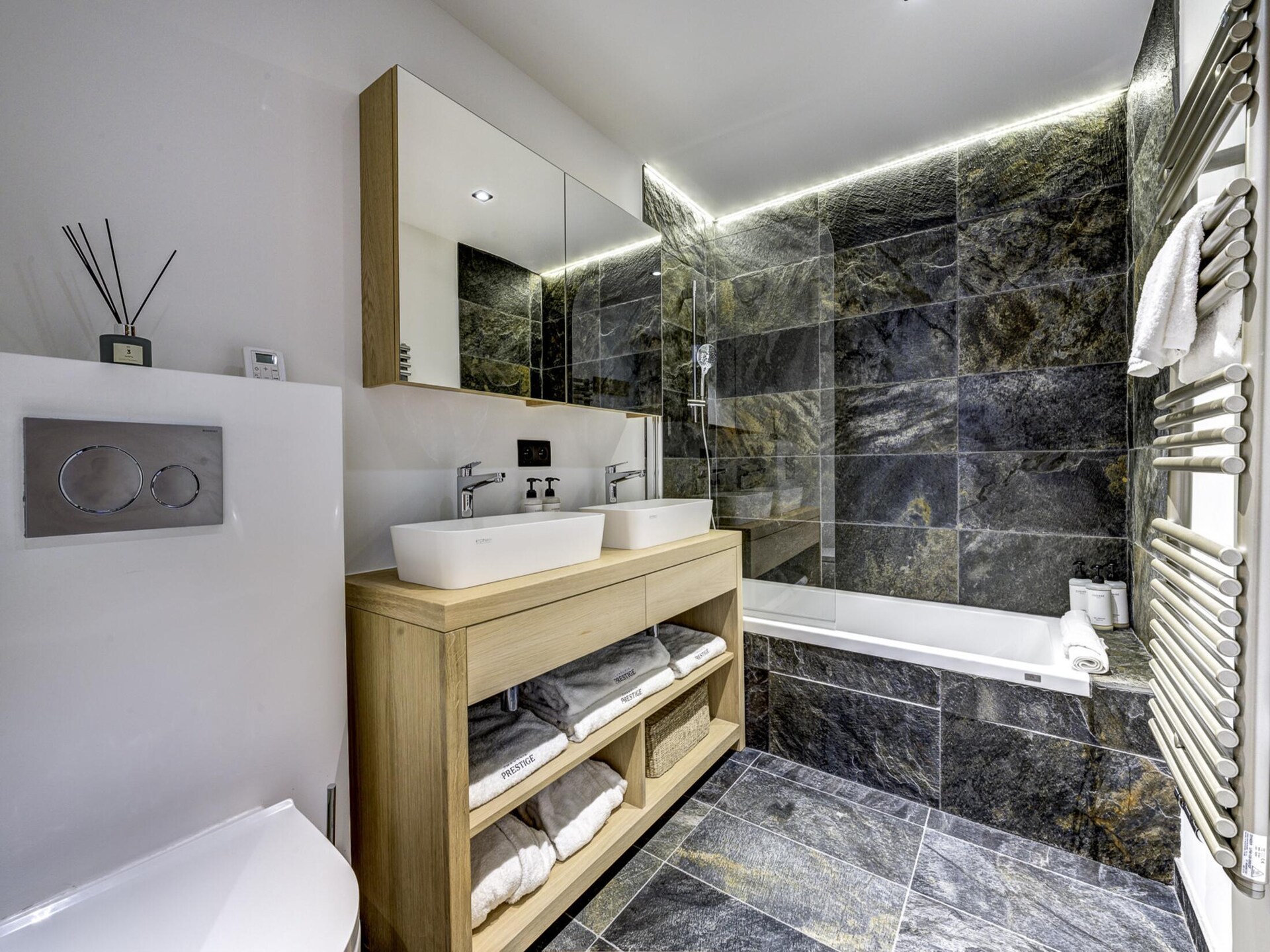 Luxe chalet Green Forest met zwembad en wellness, direct aan golfbaan Chamonix - foto 21