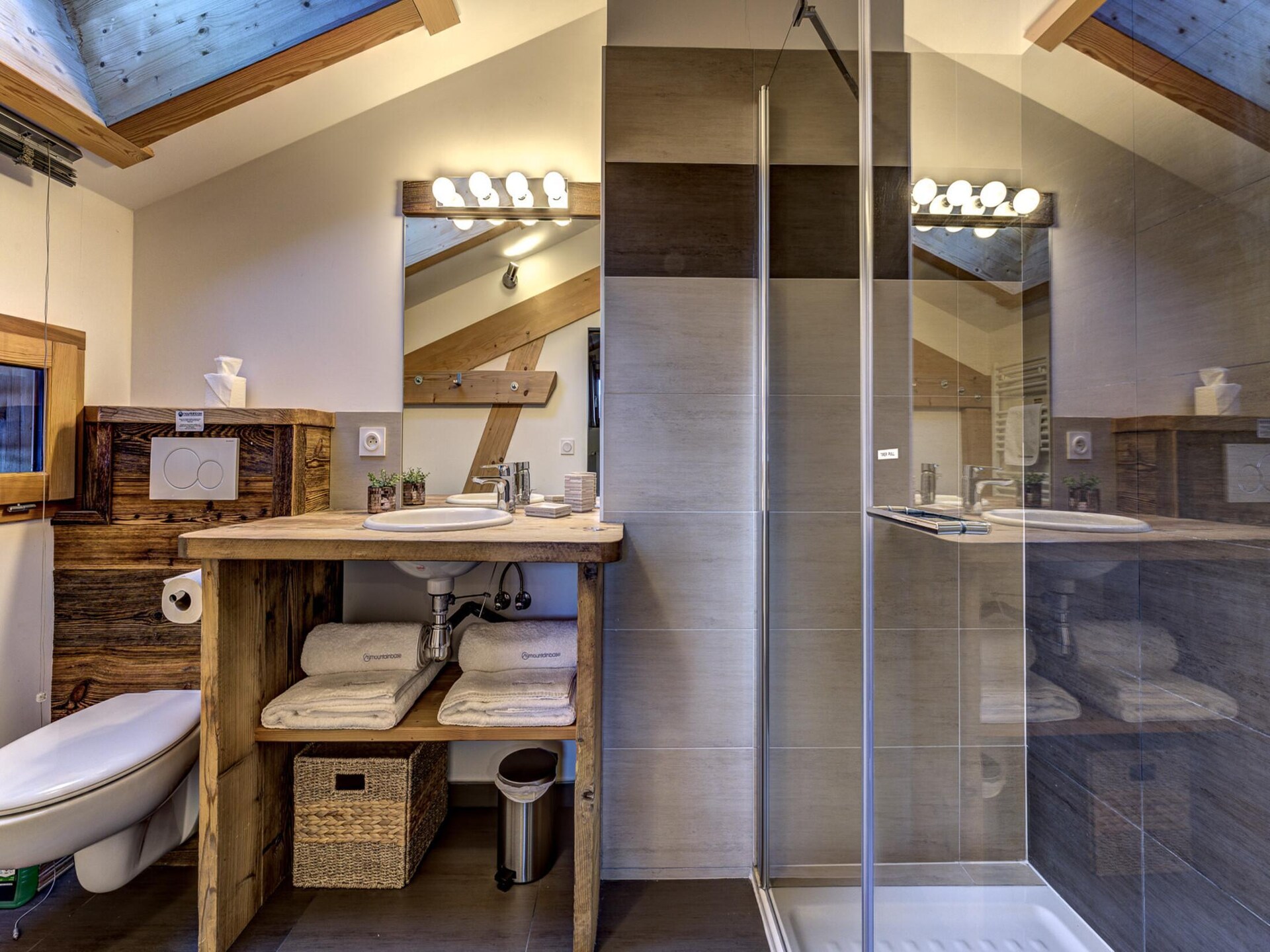 Chalet Planards 1: 10-persoons chalet met sauna, hot tub en Mont Blanc uitzicht - foto 19