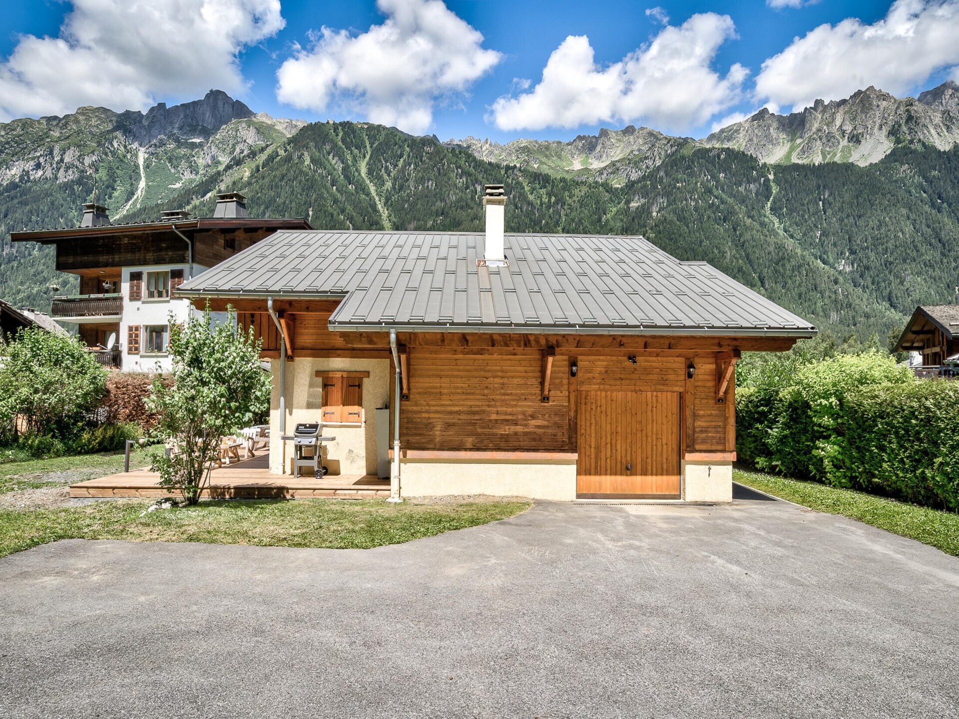 Ruim chalet voor 8 met hot tub, tuin en Mont Blanc-zicht in Chamonix - foto 6