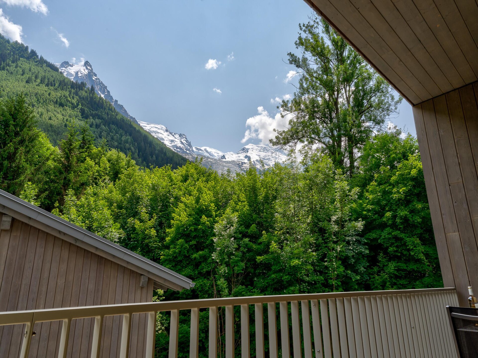 White Pearl C12: Stijlvol appartement met panoramisch balkon in Chamonix - foto 18