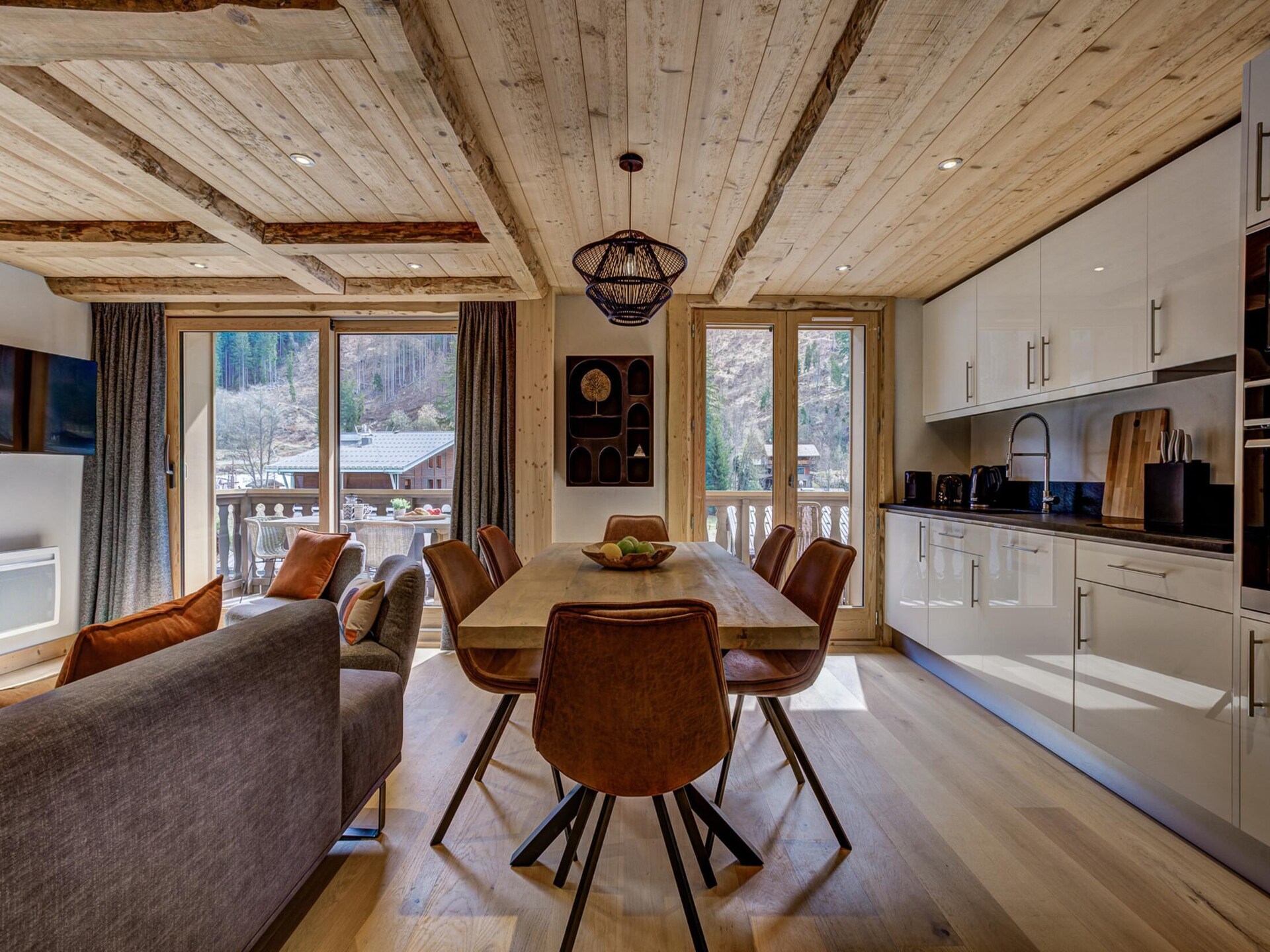 Stijlvol appartement in Chamonix met uitzicht op Mont Blanc, vlakbij de piste - foto 2