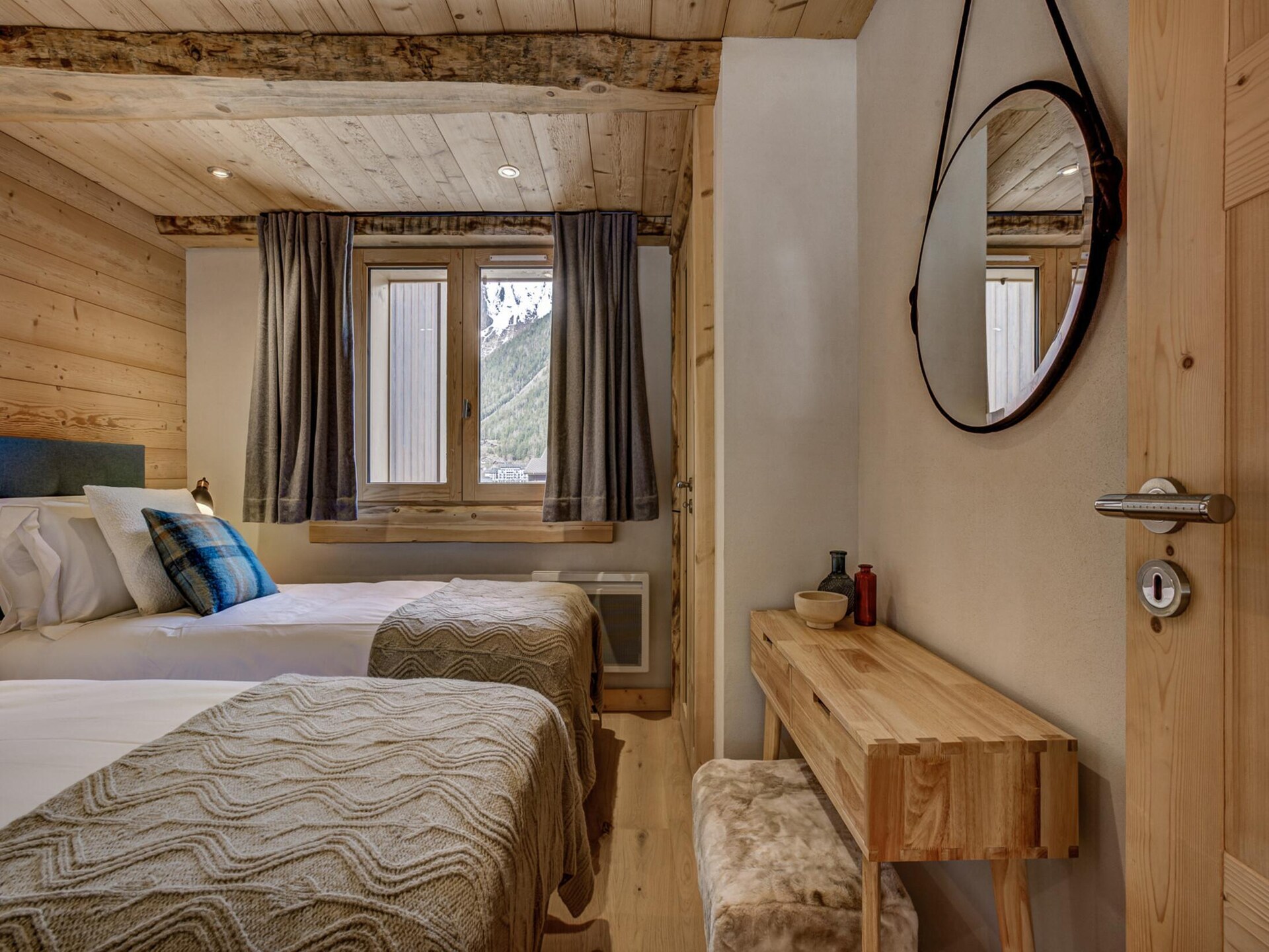Stijlvol appartement in Chamonix met uitzicht op Mont Blanc, vlakbij de piste - foto 14