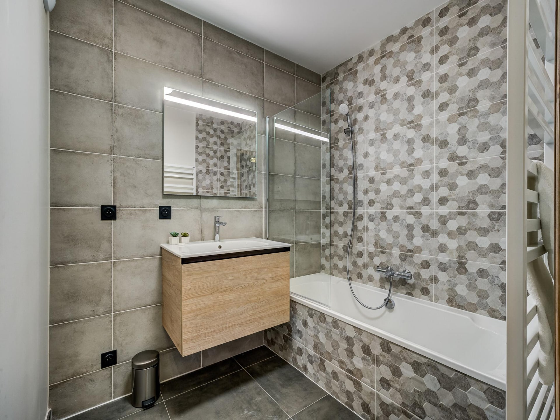 Stijlvol 4-slaapkamerappartement aan de golfbaan in Chamonix - foto 20