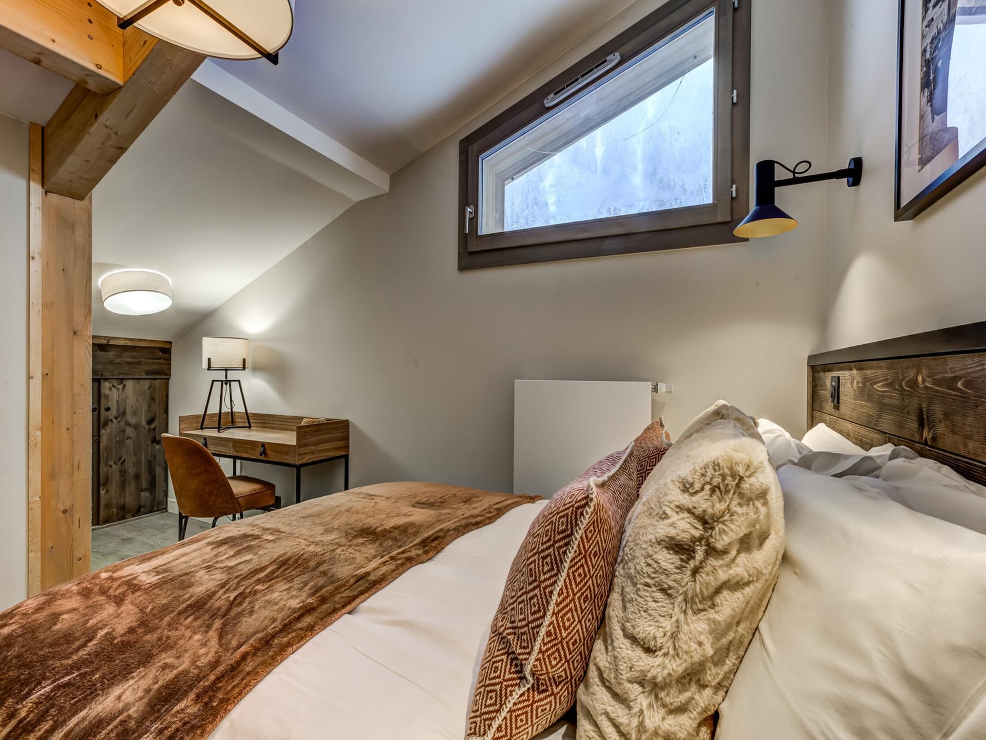 Stijlvol 4-slaapkamerappartement aan de golfbaan in Chamonix - foto 17