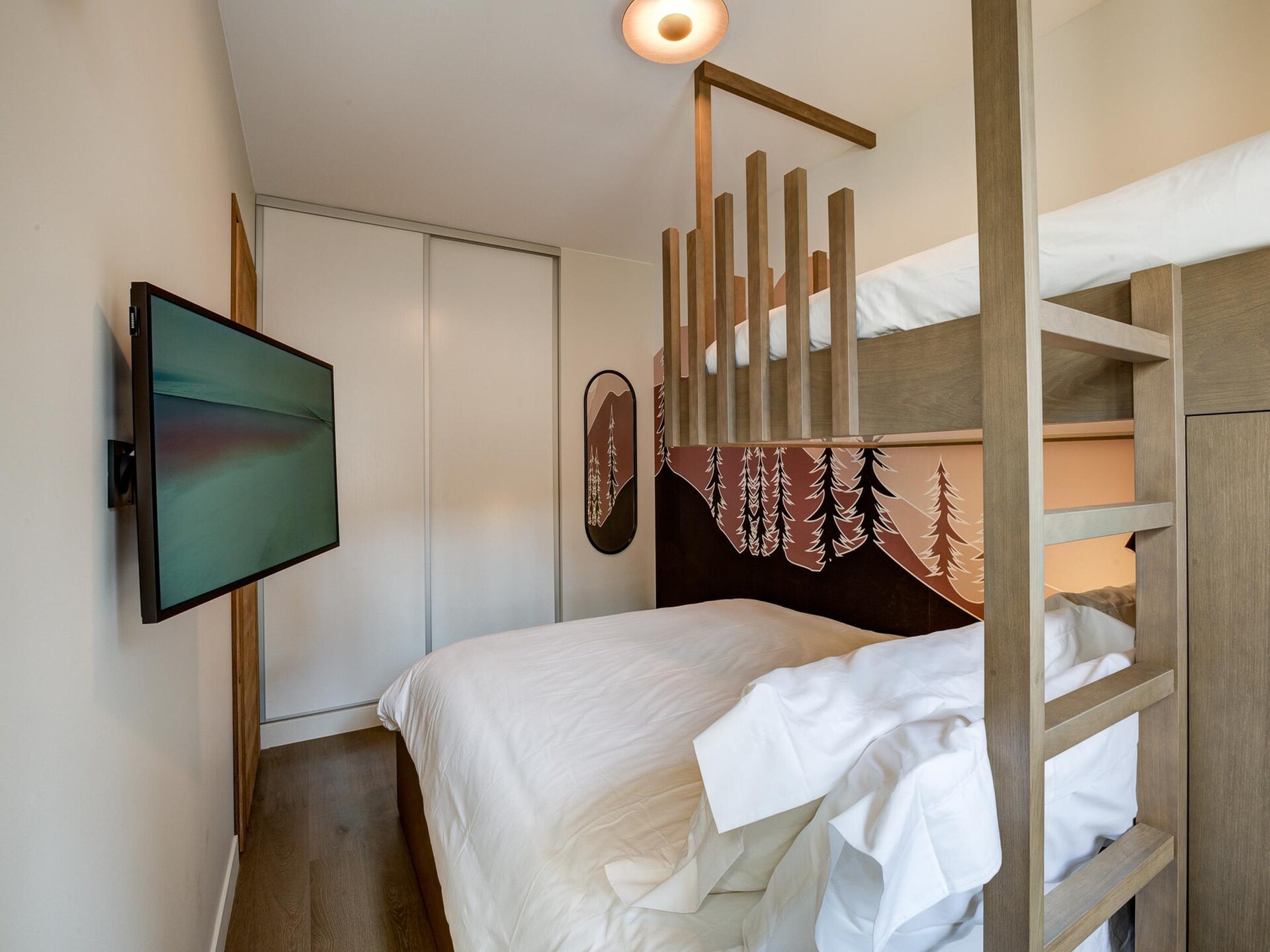 Stijlvol appartement met balkon en uitzicht op de Mont Blanc, vlakbij het centrum - foto 15