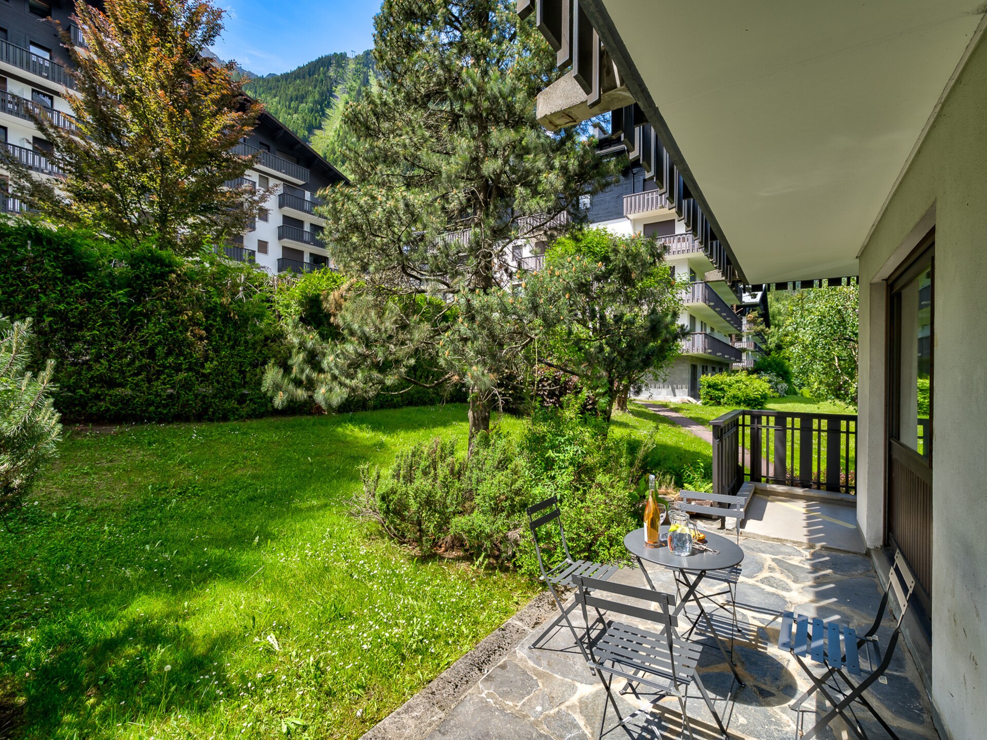 Aan de piste: Elegant appartement in centrum Chamonix-Mont-Blanc - foto 17