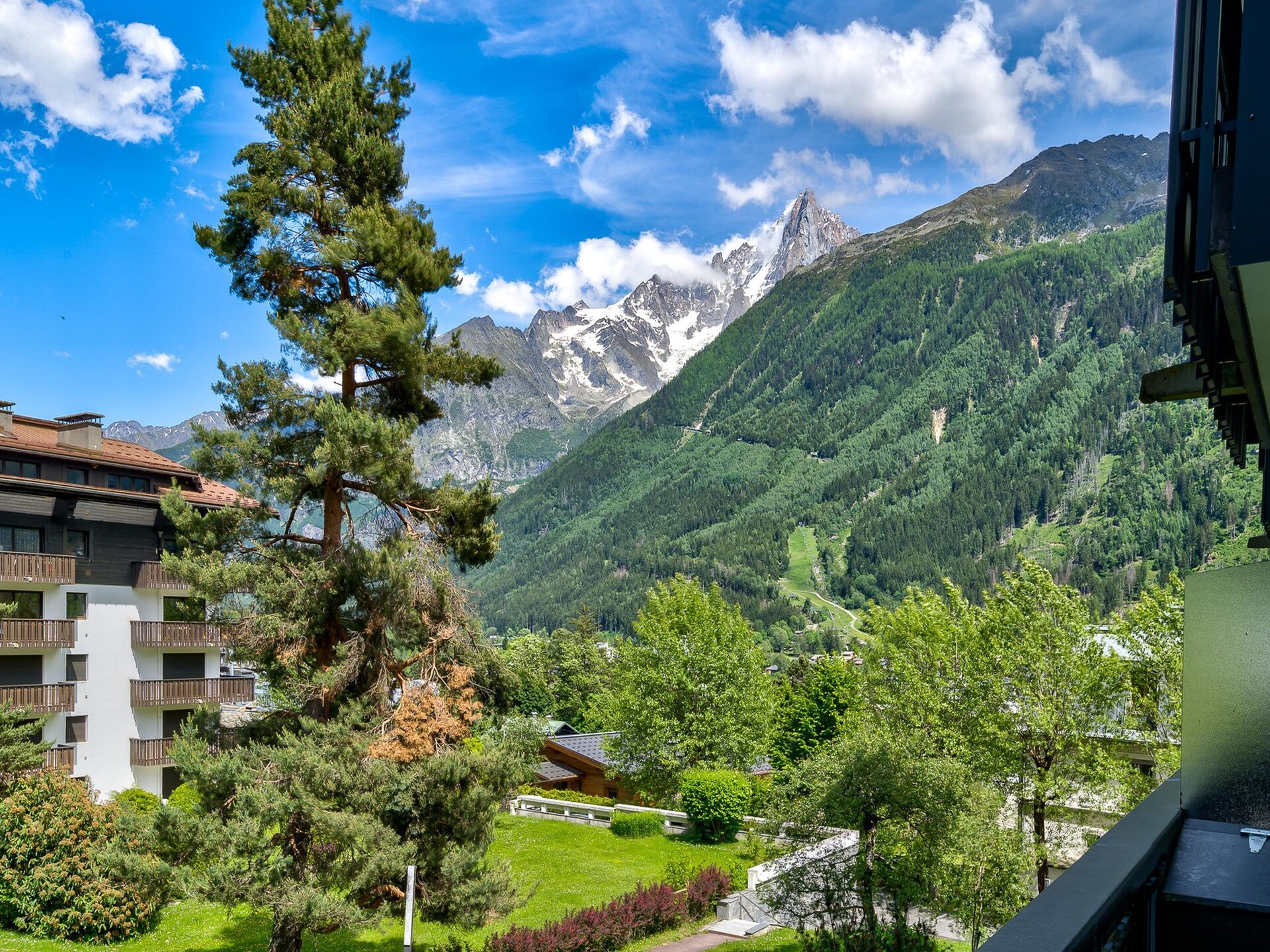 Aan de piste: Elegant appartement in centrum Chamonix-Mont-Blanc - foto 14