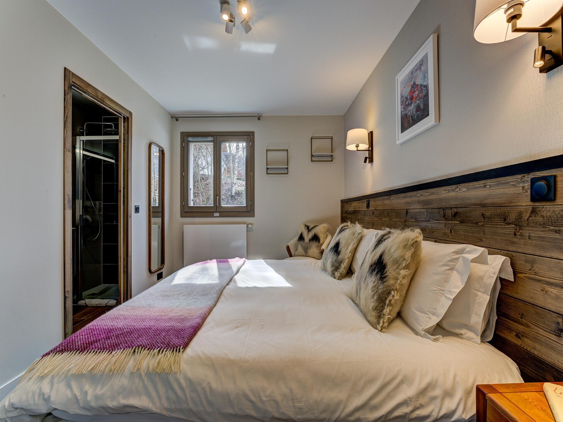 White Pearl A04: Luxe appartement in hartje Chamonix met ski-in comfort - foto 13