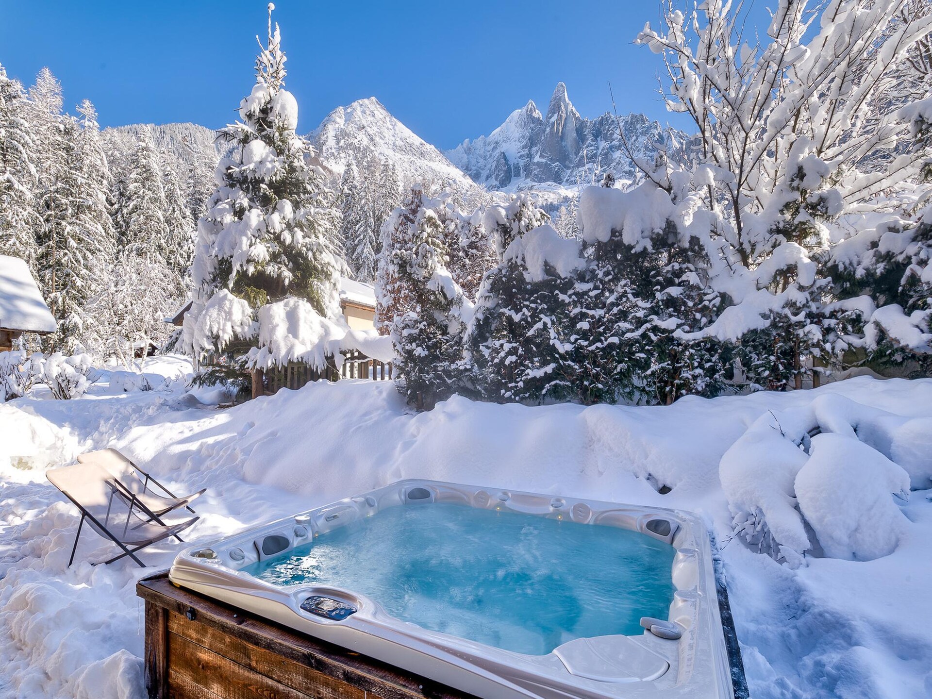 Chalet Black Stone: Luxe aan de golfbaan met privézwembad, 10 meter van de piste - foto 26