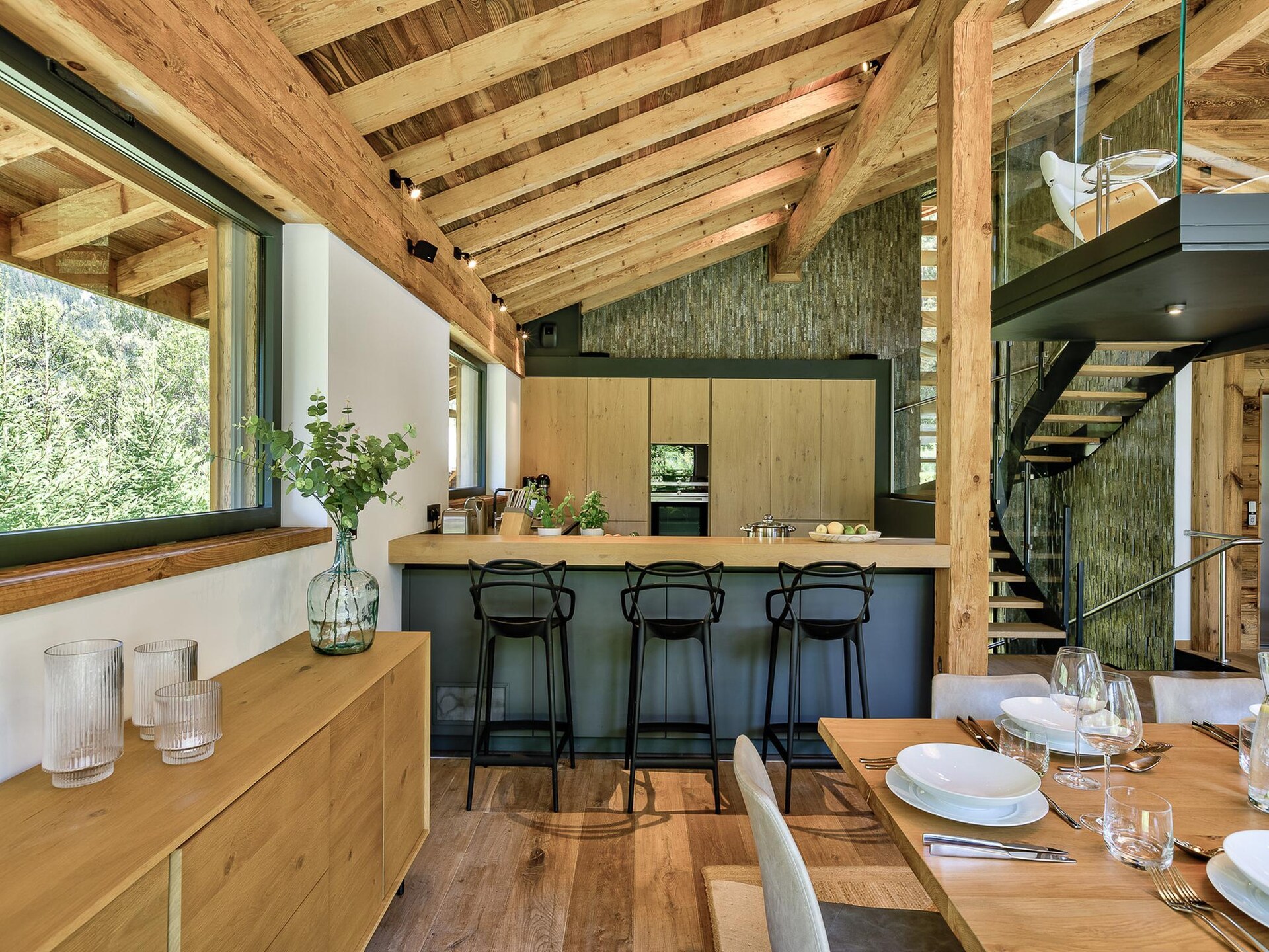 Chalet Black Stone: Luxe aan de golfbaan met privézwembad, 10 meter van de piste - foto 15