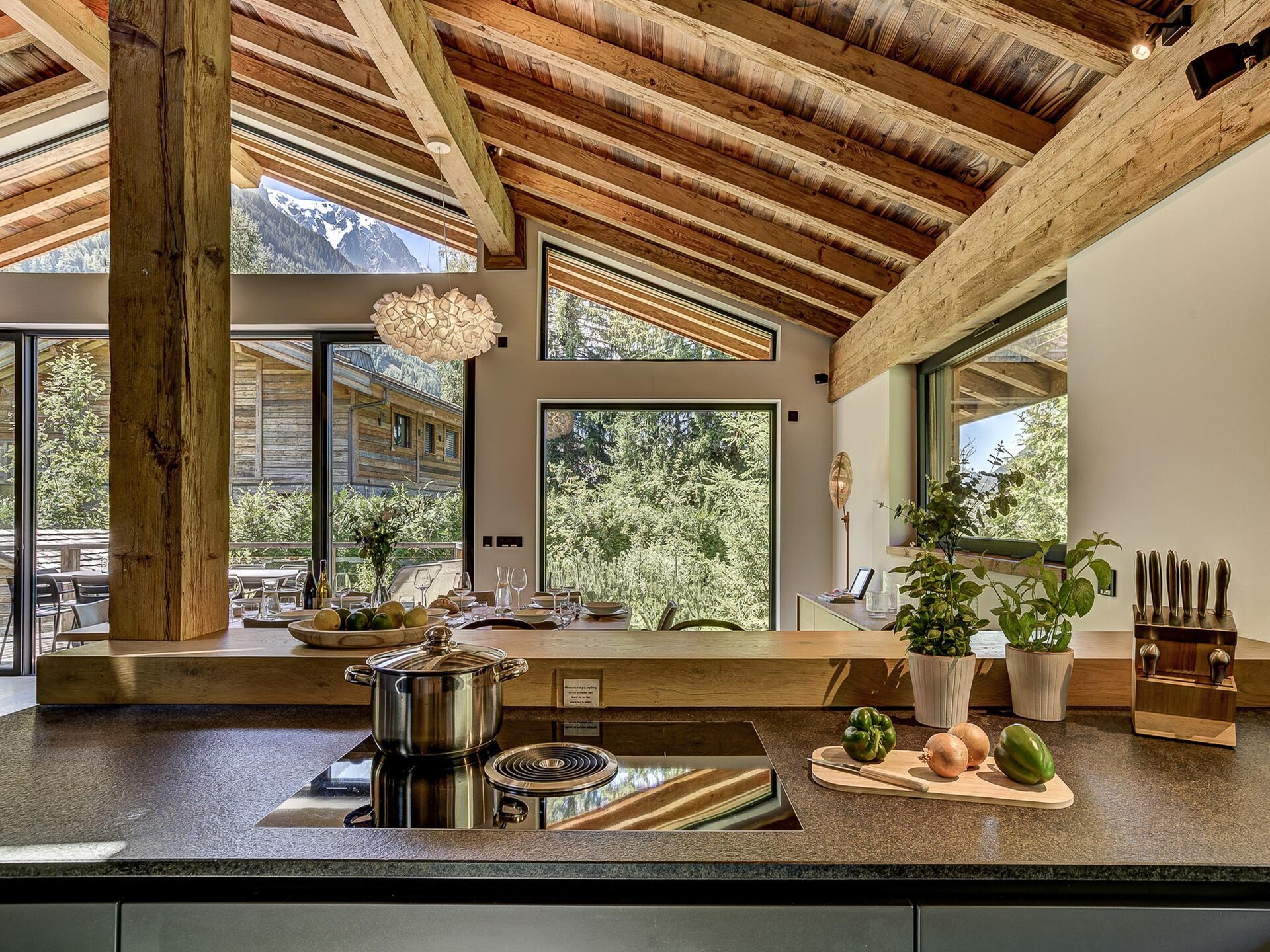 Chalet Black Stone: Luxe aan de golfbaan met privézwembad, 10 meter van de piste - foto 16