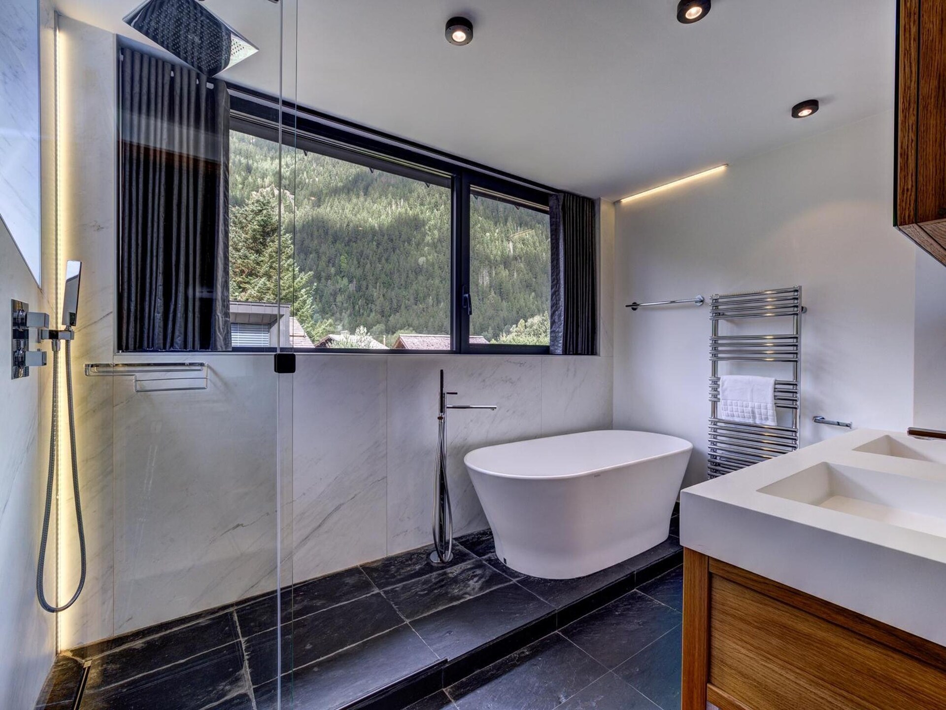 Chalet Black Pearl: 12-persoons luxe aan de golfbaan van Chamonix - foto 24