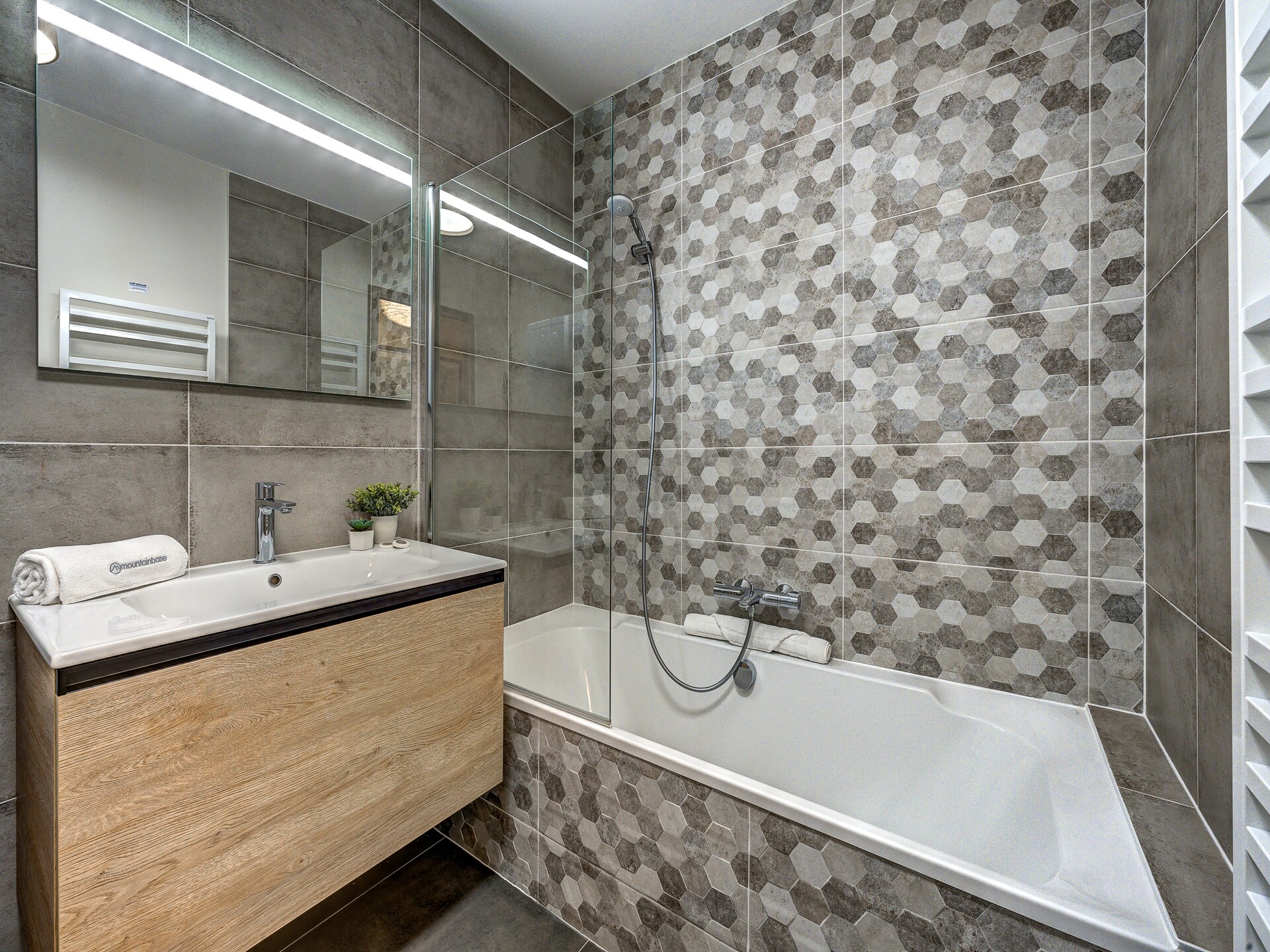 White Pearl A21: Modern 3-slaapkamer appartement in hartje Chamonix - foto 14