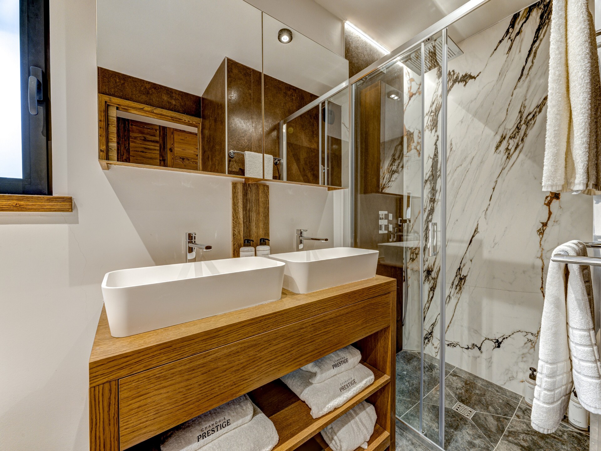 Modern chalet voor 12 personen met privézwembad en sauna nabij Chamonix - foto 34