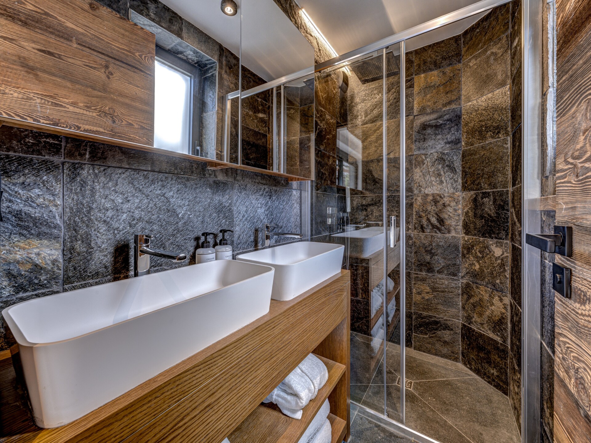Modern chalet voor 12 personen met privézwembad en sauna nabij Chamonix - foto 32