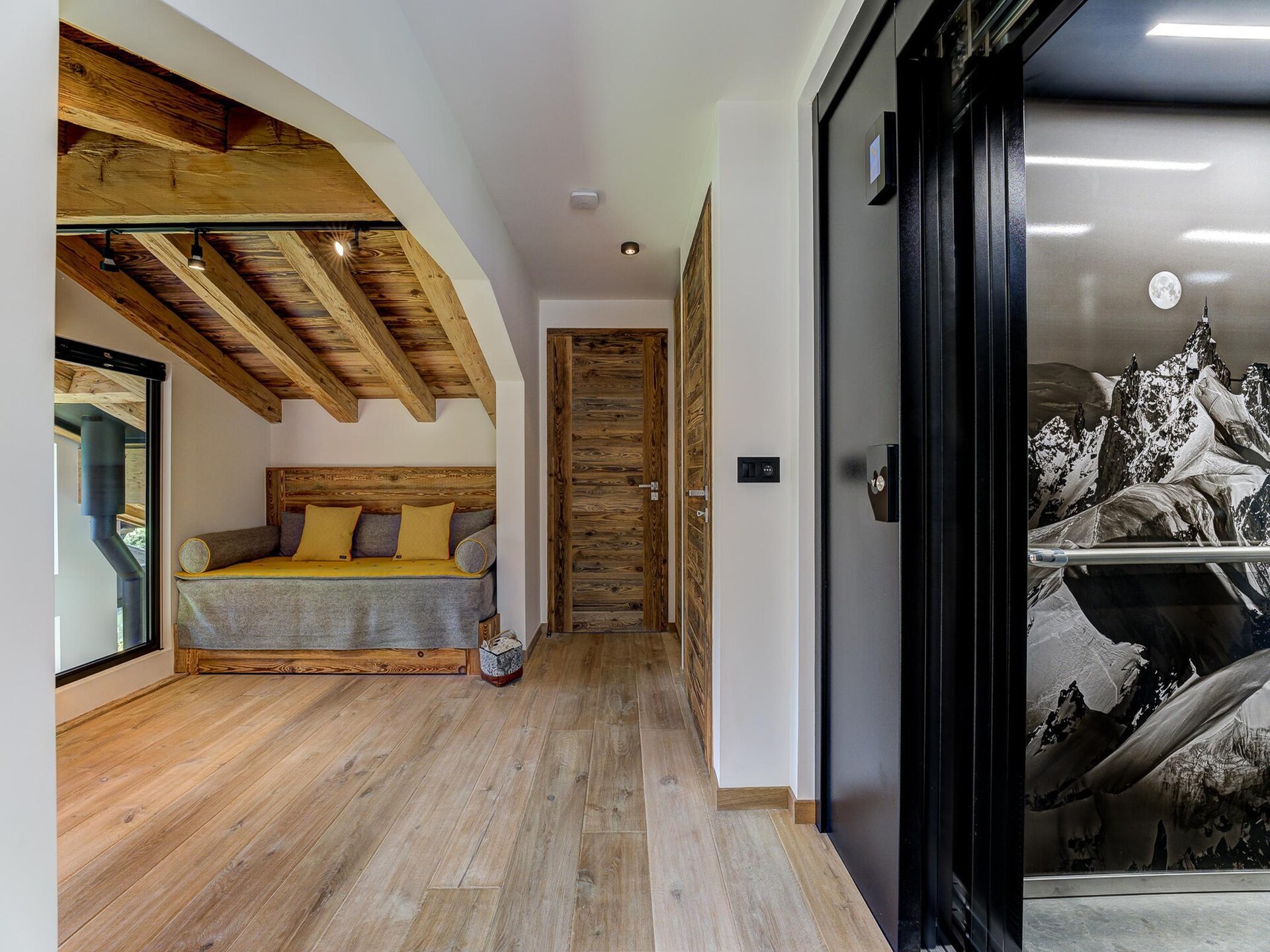 Ruim 12-persoons chalet met sauna, zwembad en uitzicht op de Mont Blanc - foto 16