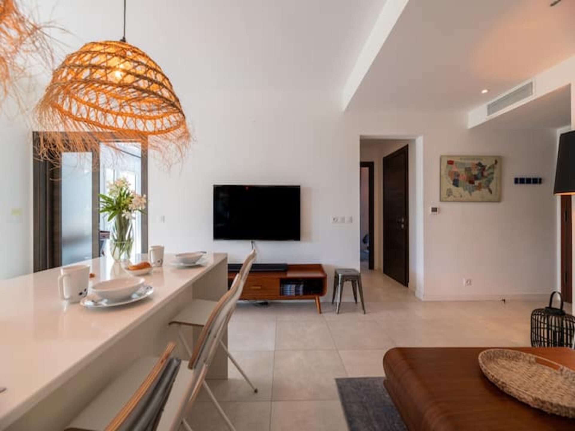 Au Cœur de Juan-les-Pins: modern appartement met groot terras op 250m van het strand - foto 7
