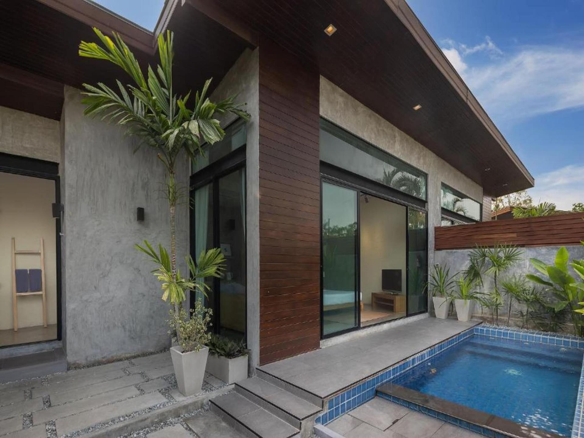 Privé Superior Pool Villa voor 2 in centrum Pattaya - foto 2