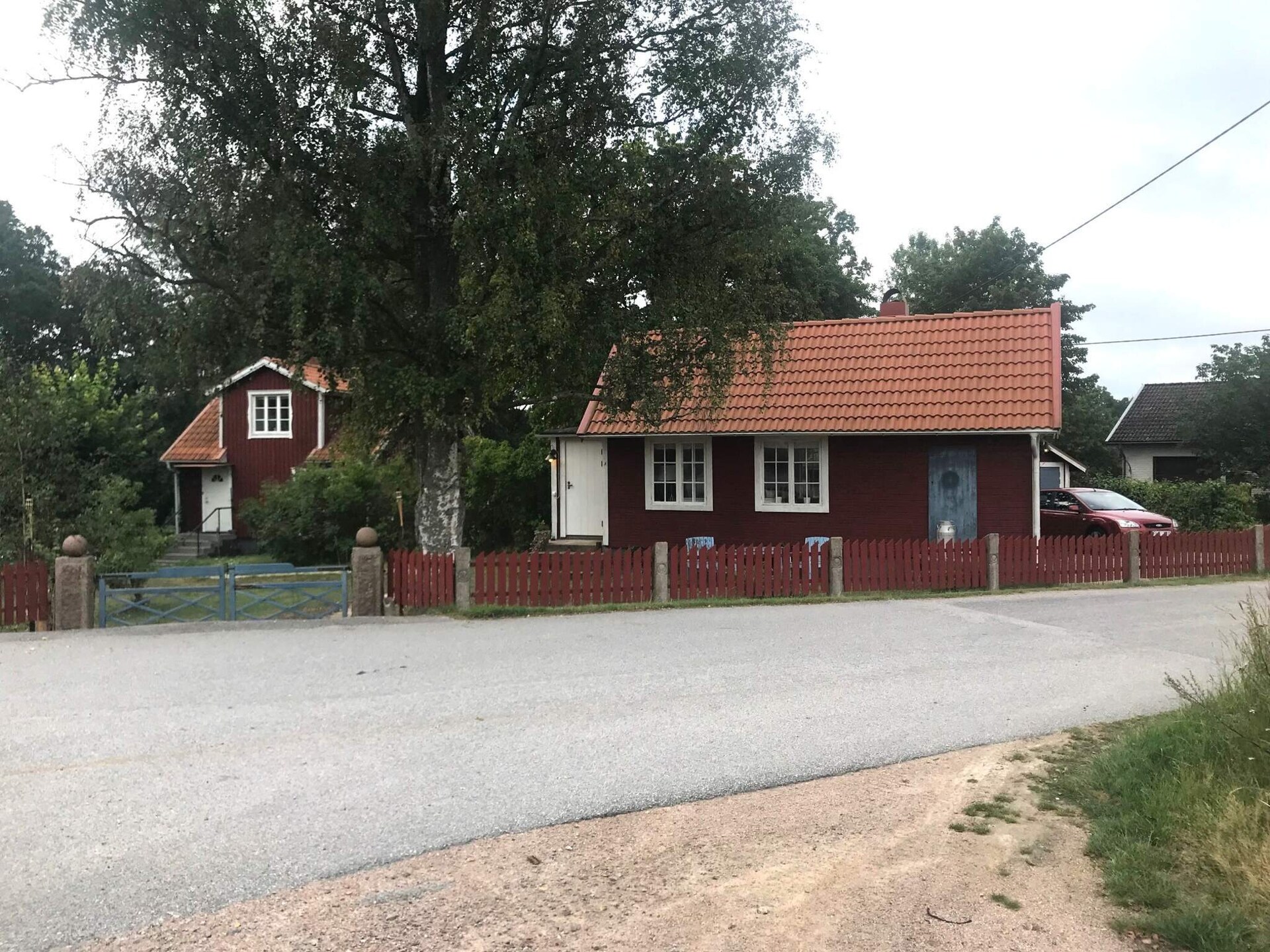 Idyllisch rood vakantiehuis aan de golfbaan bij Tving, Zweden - foto 6