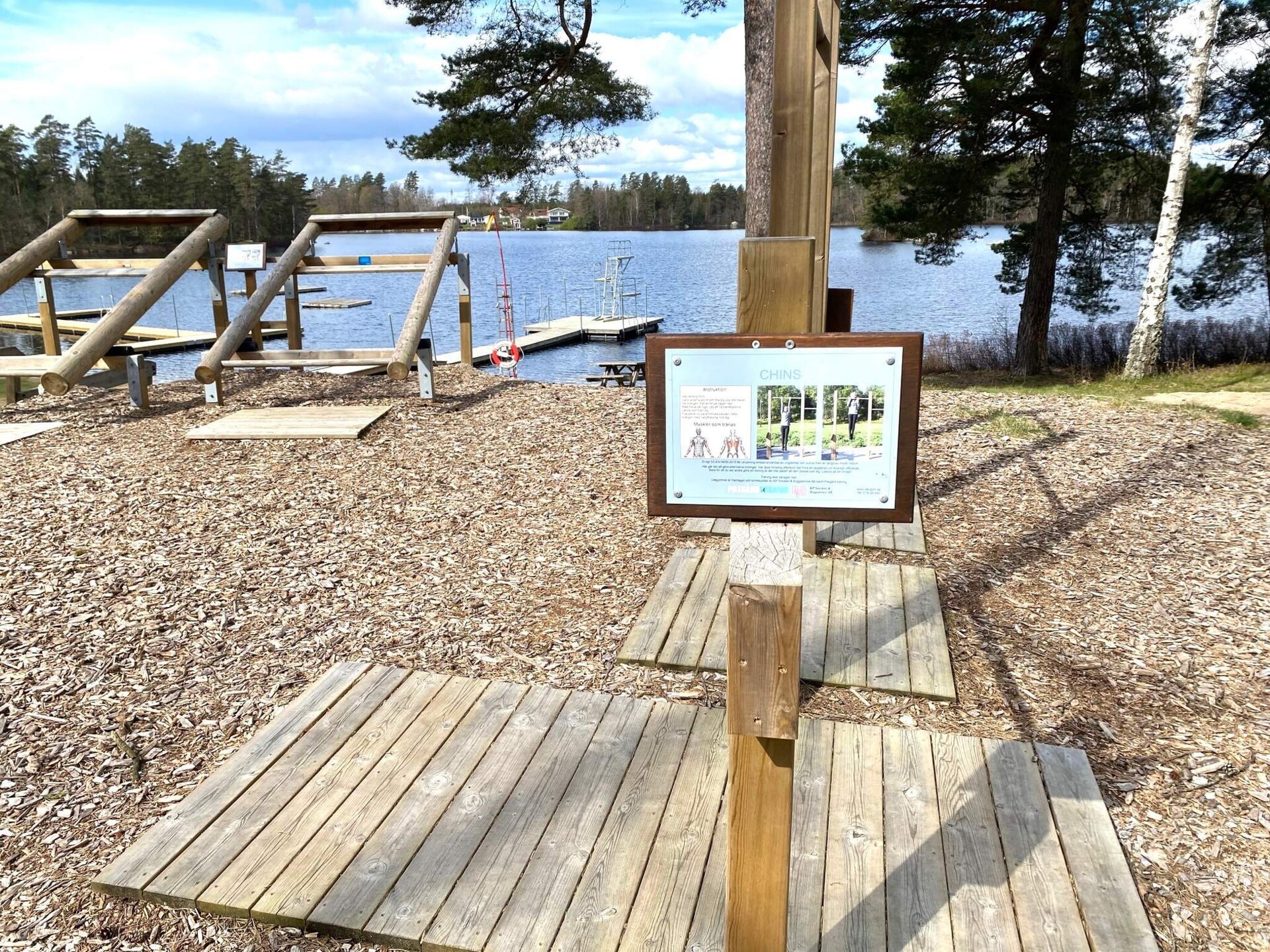 Idyllisch rood vakantiehuis aan de golfbaan bij Tving, Zweden - foto 15
