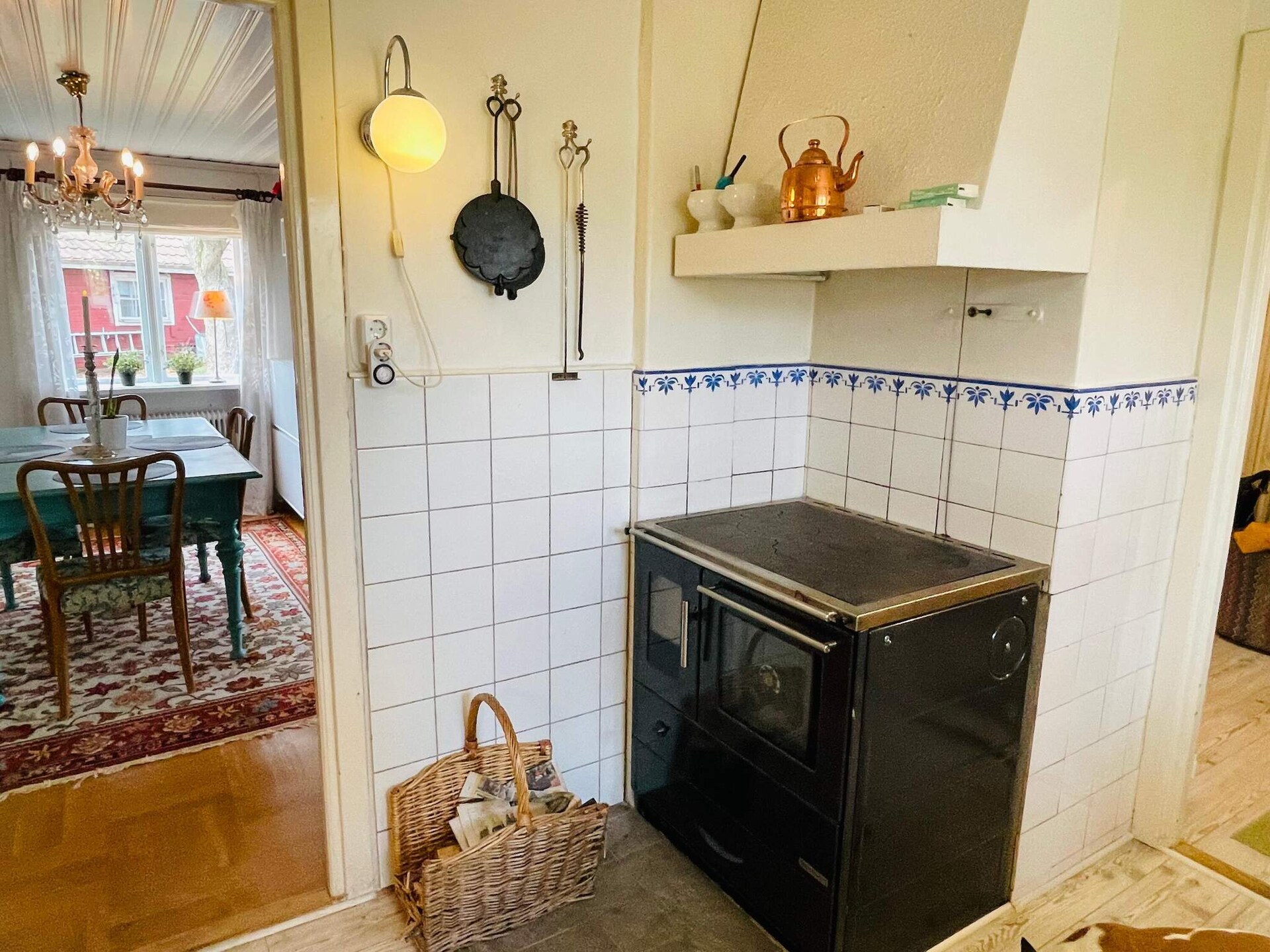 Idyllisch rood vakantiehuis aan de golfbaan bij Tving, Zweden - foto 21