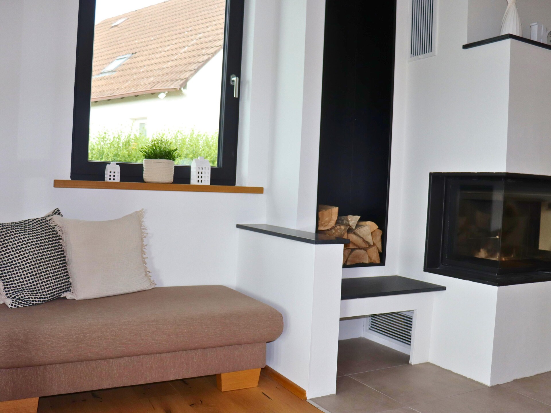 Moderne Eifelvilla met whirlpool, grote tuin en kantoor in Wiesbaum - foto 9