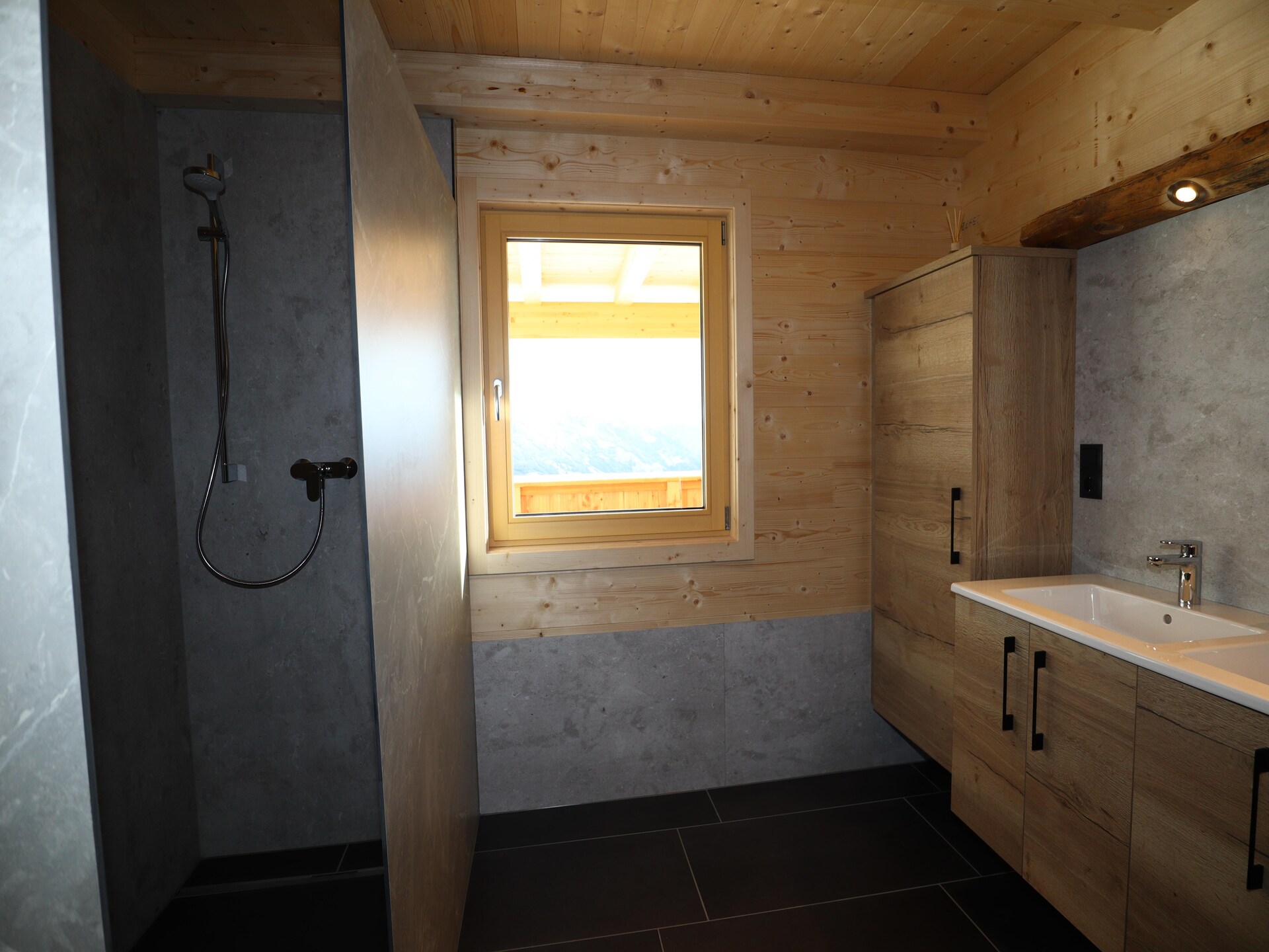 Vrijstaande chalet op 1700m in Hippach met panoramisch uitzicht over het Zillertal - foto 26