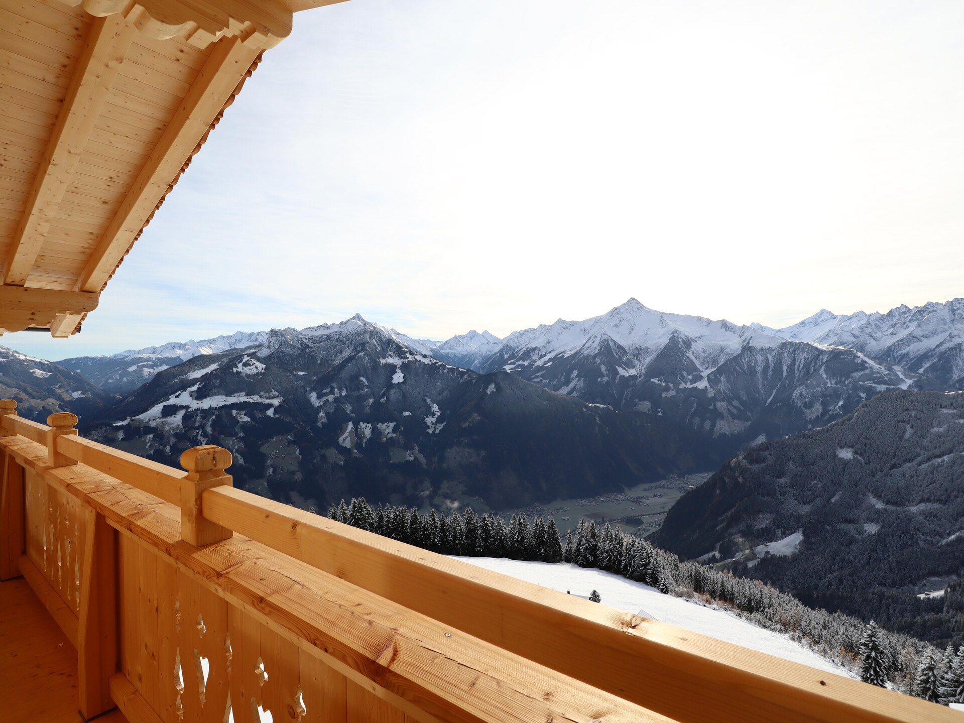 Vrijstaande chalet op 1700m in Hippach met panoramisch uitzicht over het Zillertal - foto 30