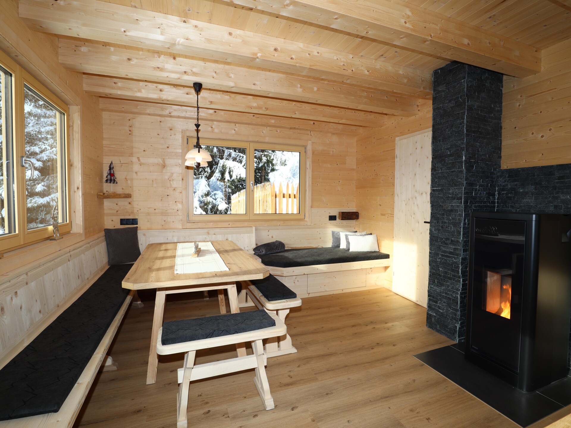 Vrijstaande chalet op 1700m in Hippach met panoramisch uitzicht over het Zillertal - foto 9