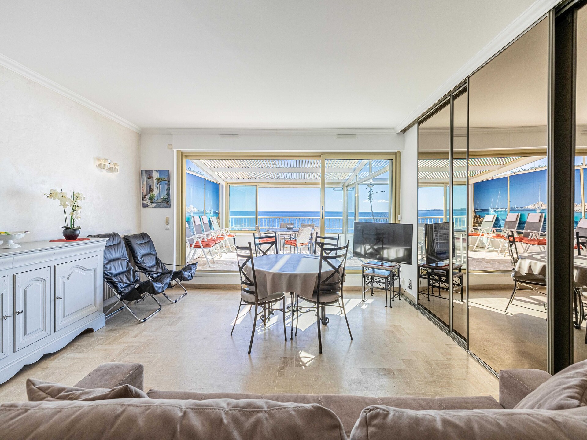 Licht appartement met terras in het hart van Cannes voor 6 personen - foto 38