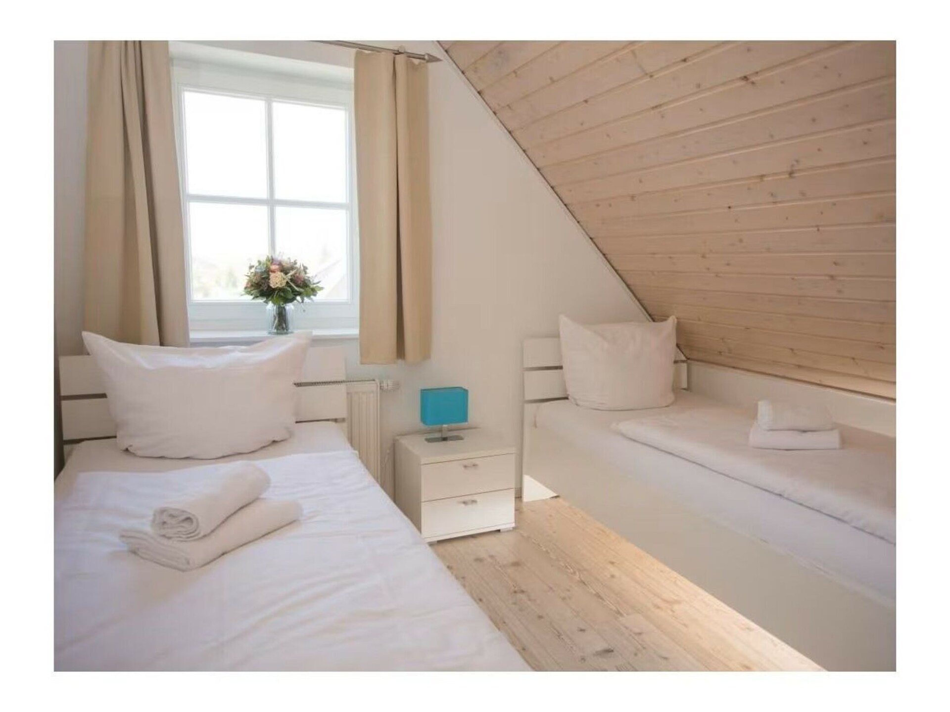 Ruim vakantiehuis met privé-sauna en whirlpool in Krummhörn - foto 11