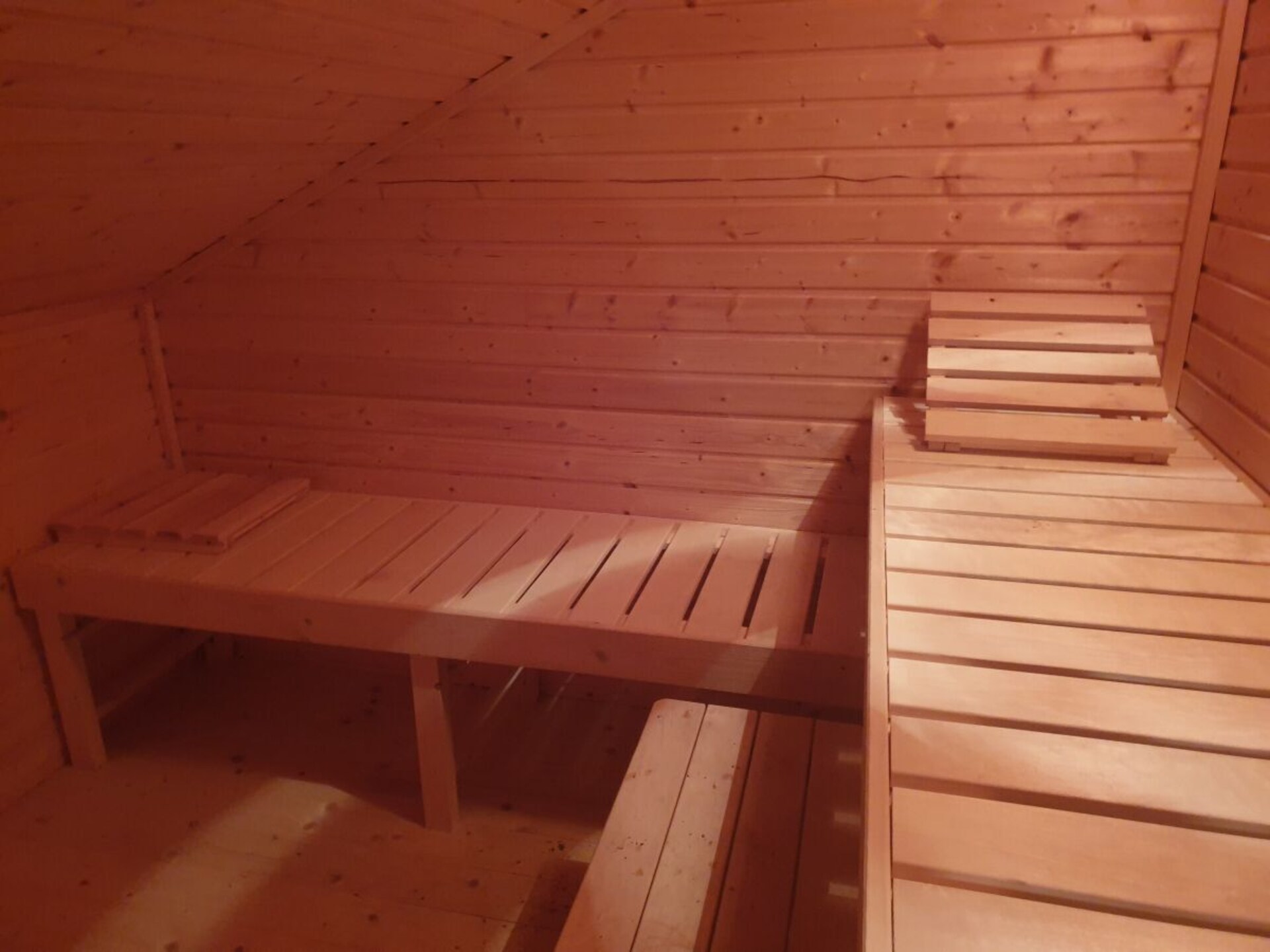 Zweeds vakantiehuis met privéstrand en sauna aan het meer in Güster - foto 6