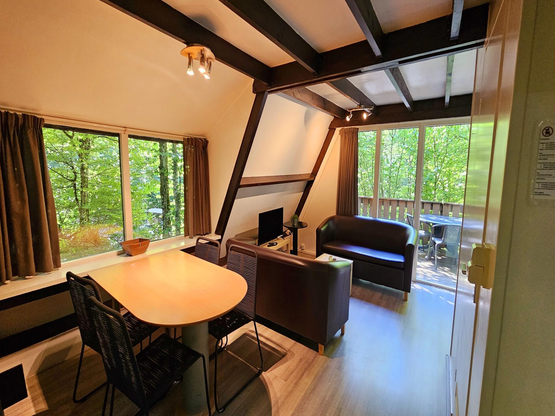 Knus chalet voor 4 aan de golfbaan in de bossen bij Durbuy - foto 1