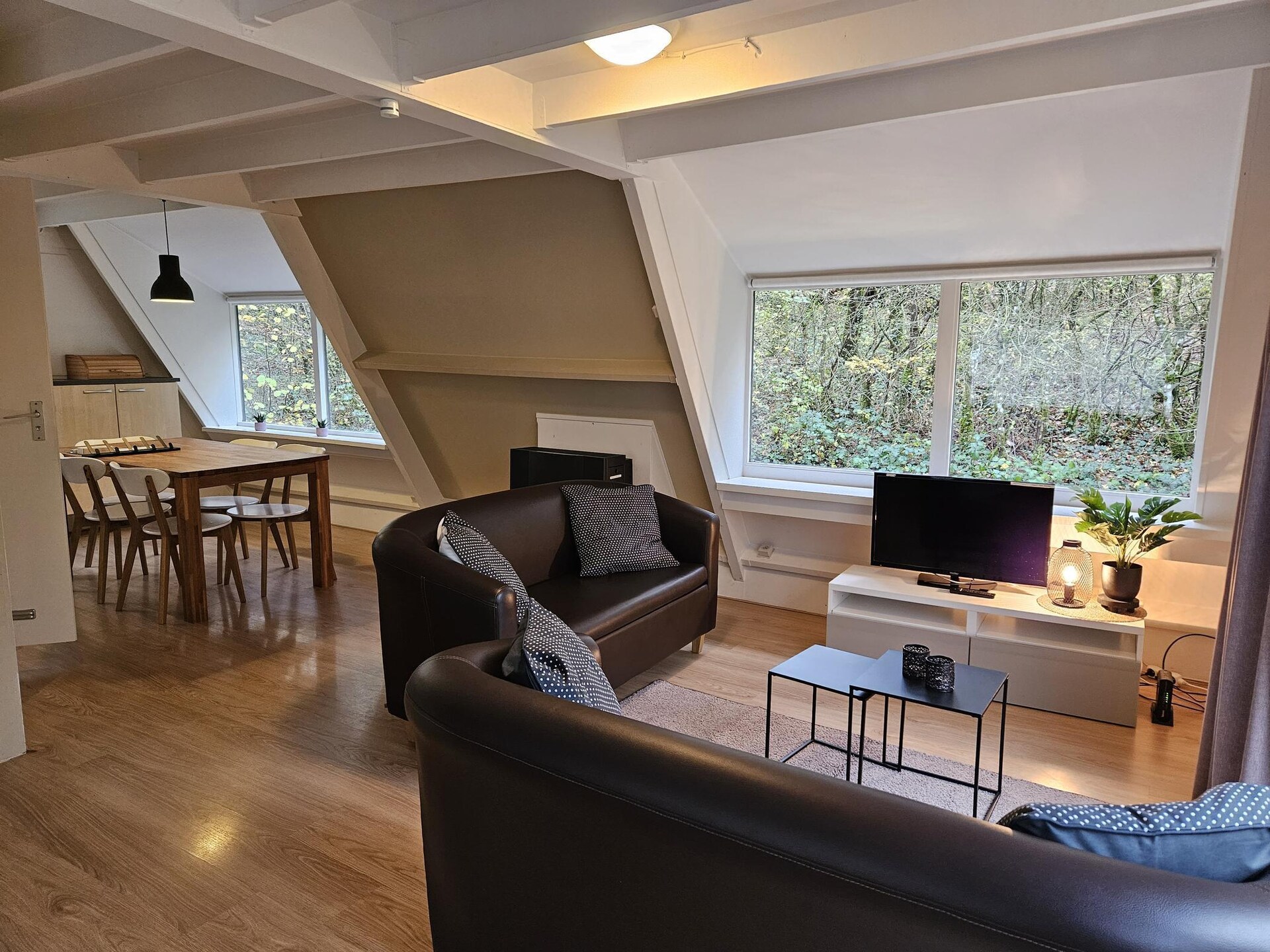 5-persoons chalet met omheinde tuin in Durbuy · 74 m² - foto 2