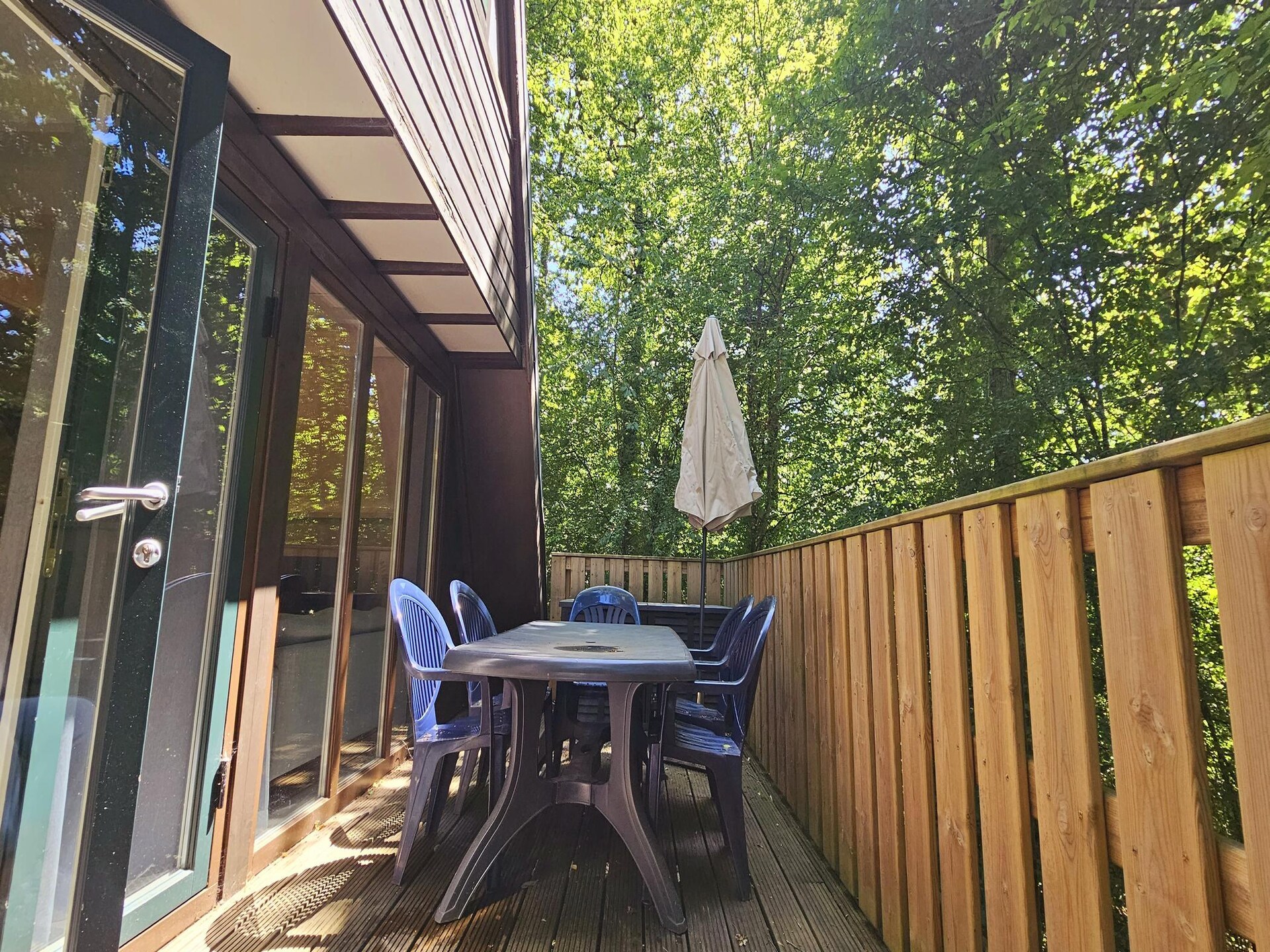 Chalet no 10: Modern gerenoveerd chalet in bosrijk Durbuy met golfbaan - foto 5