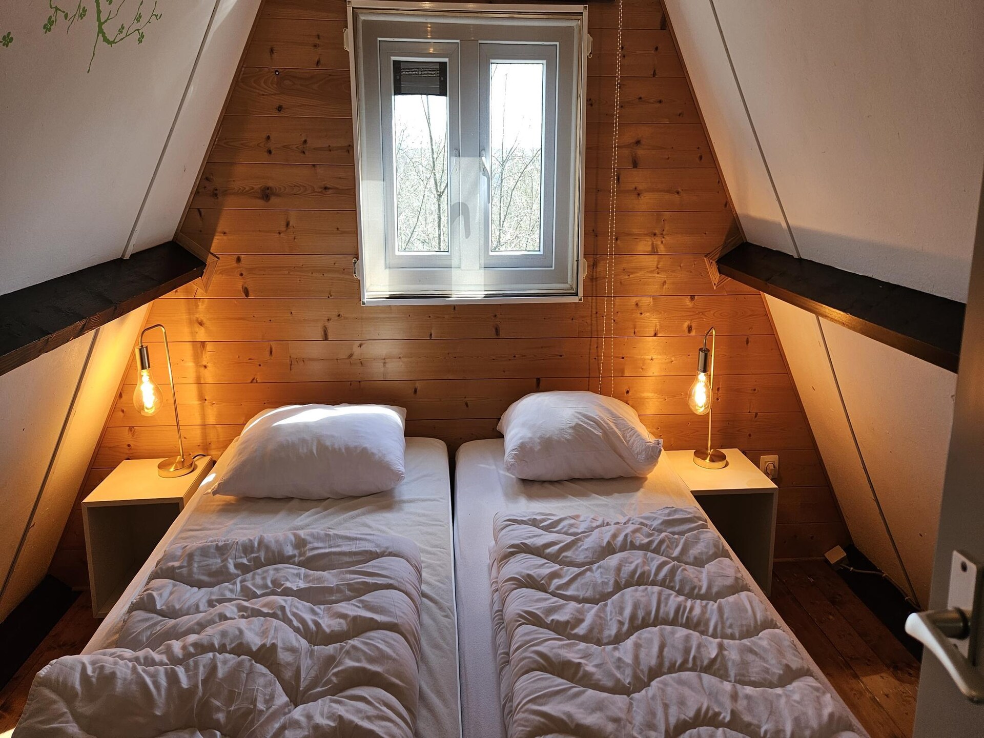 Modern gerenoveerd chalet voor 5 personen in Durbuy - foto 3