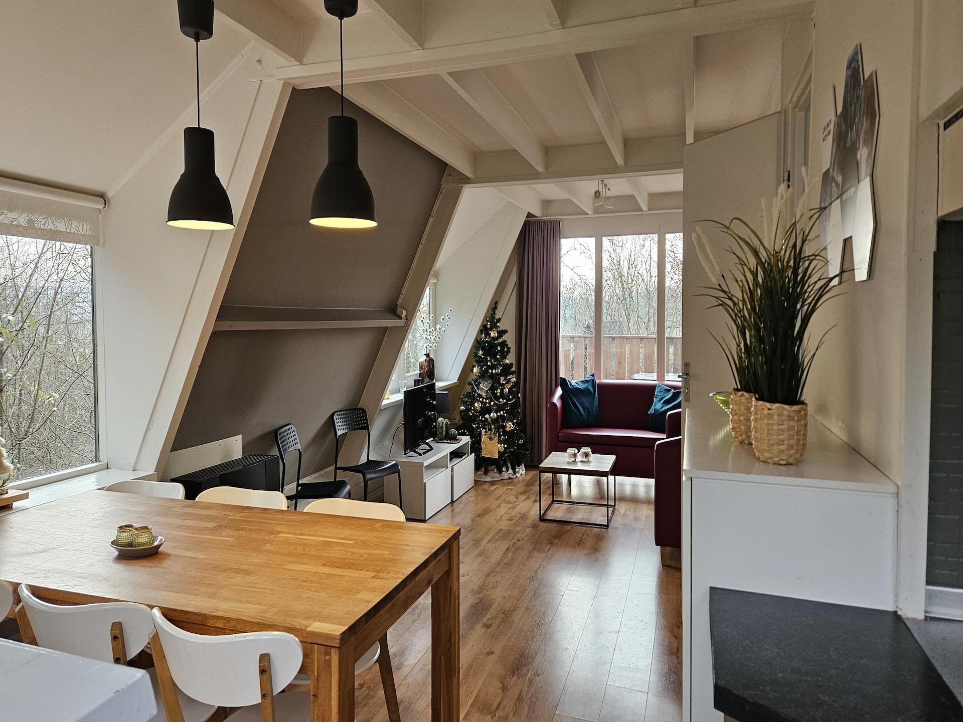5-persoons chalet in historisch Durbuy, omheind met terras - foto 10