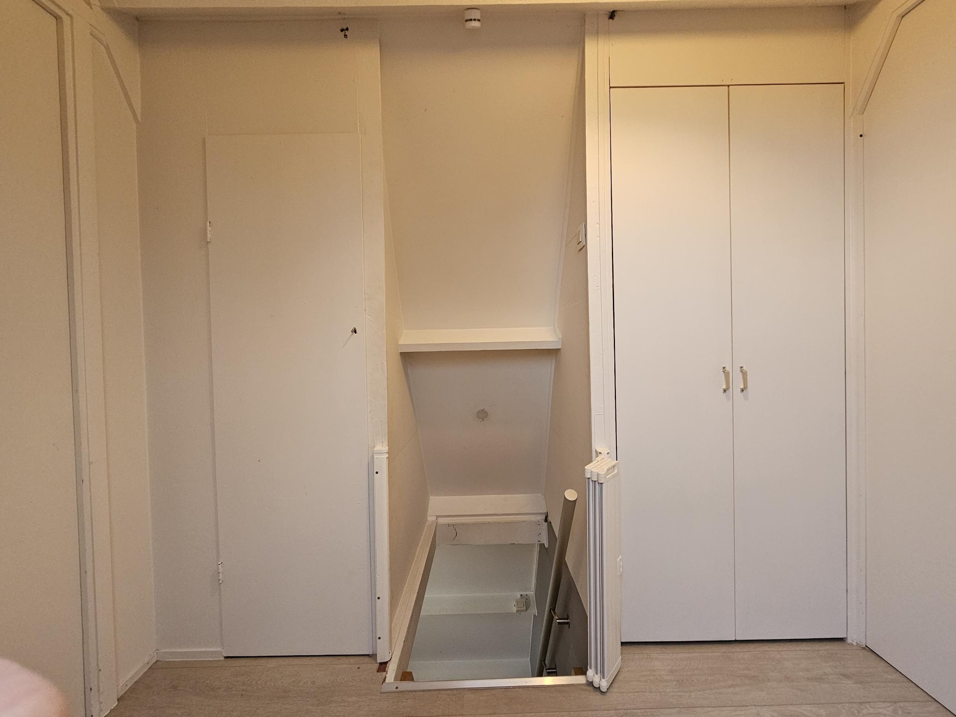 5-persoons chalet in historisch Durbuy, omheind met terras - foto 11
