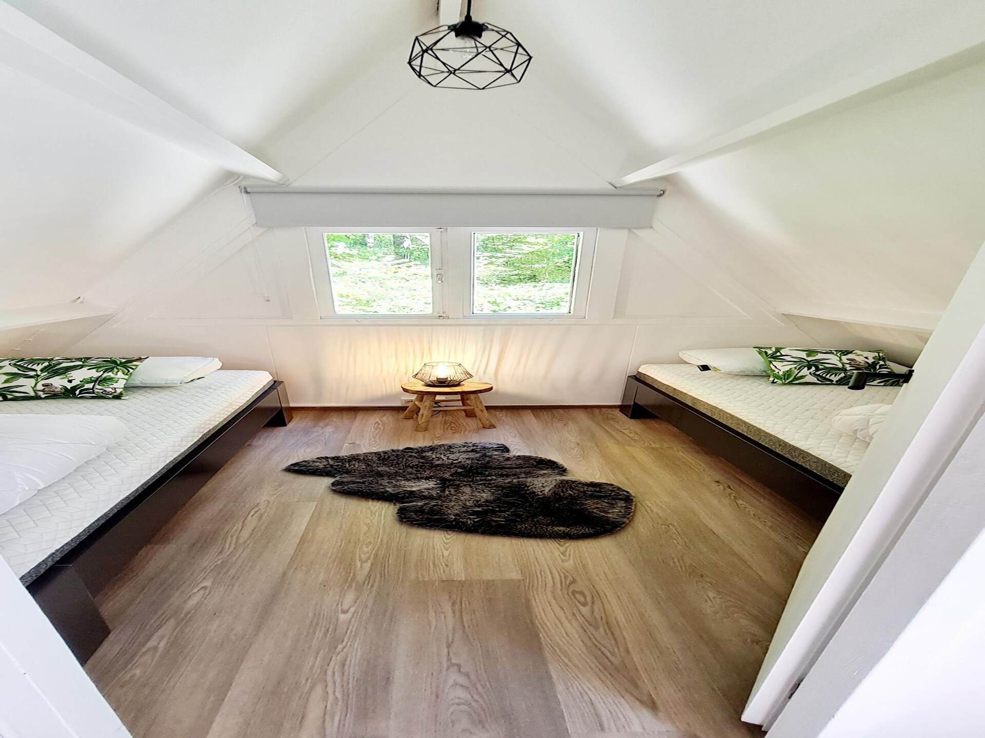 Knus chalet voor 5 aan de bosrand van Durbuy met zwembad - foto 8