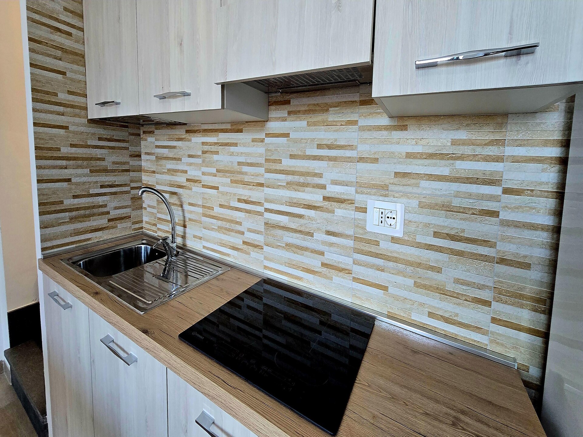 Modern appartement met panoramisch zeezicht in Castelsardo, 200m van strand - foto 3
